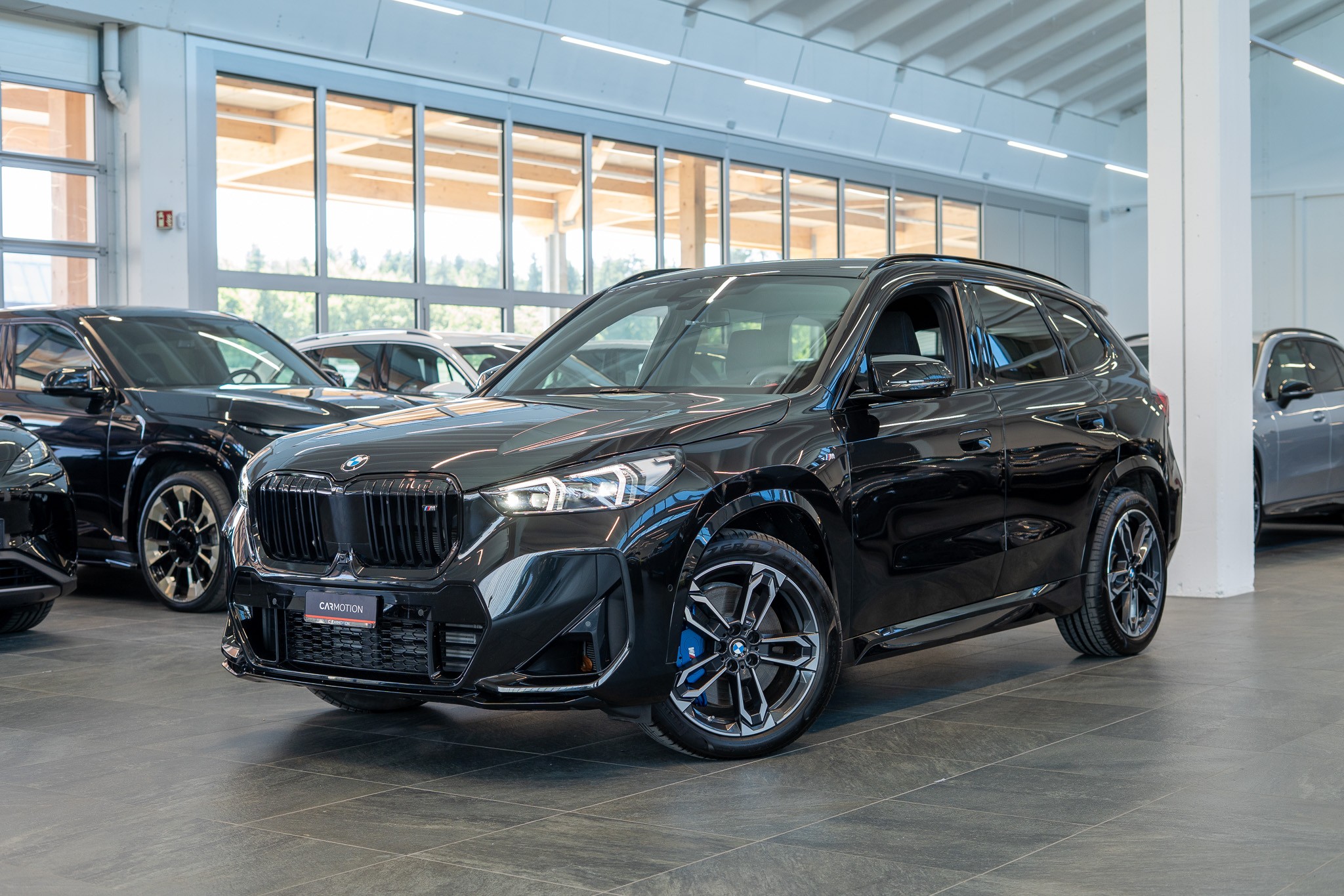 X1 M35i M Sport Pro / 360°Kamera / HeadUp / Harman/Kardon