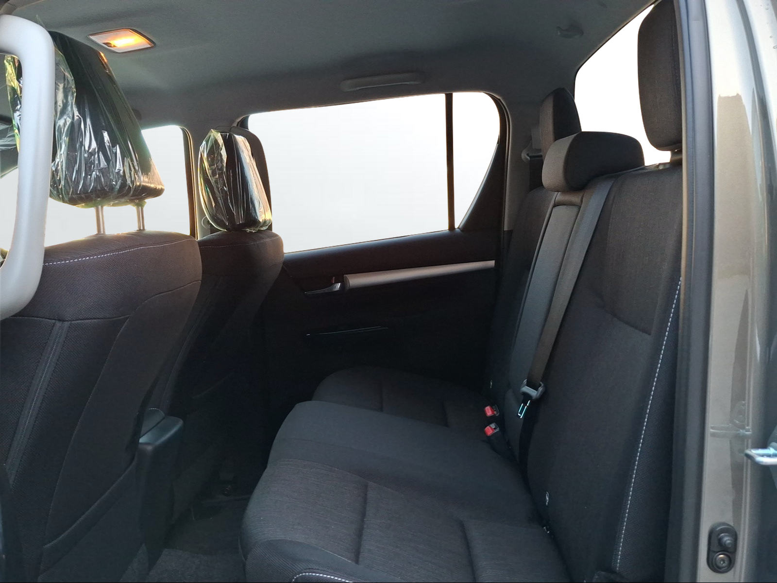 TOYOTA Hilux 2.8d MHEV Style Double Cab 4x4 - 12