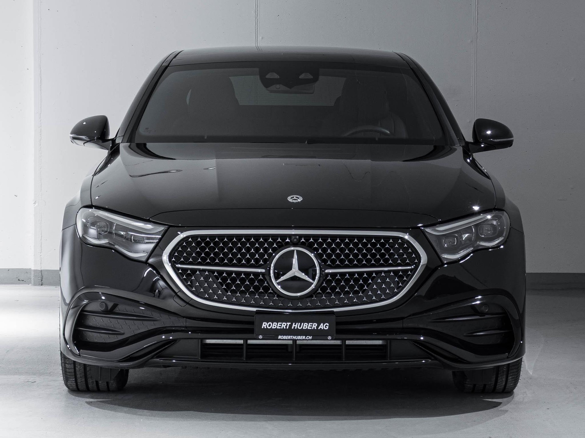 MERCEDES-BENZ E 300 e 4MATIC - 3