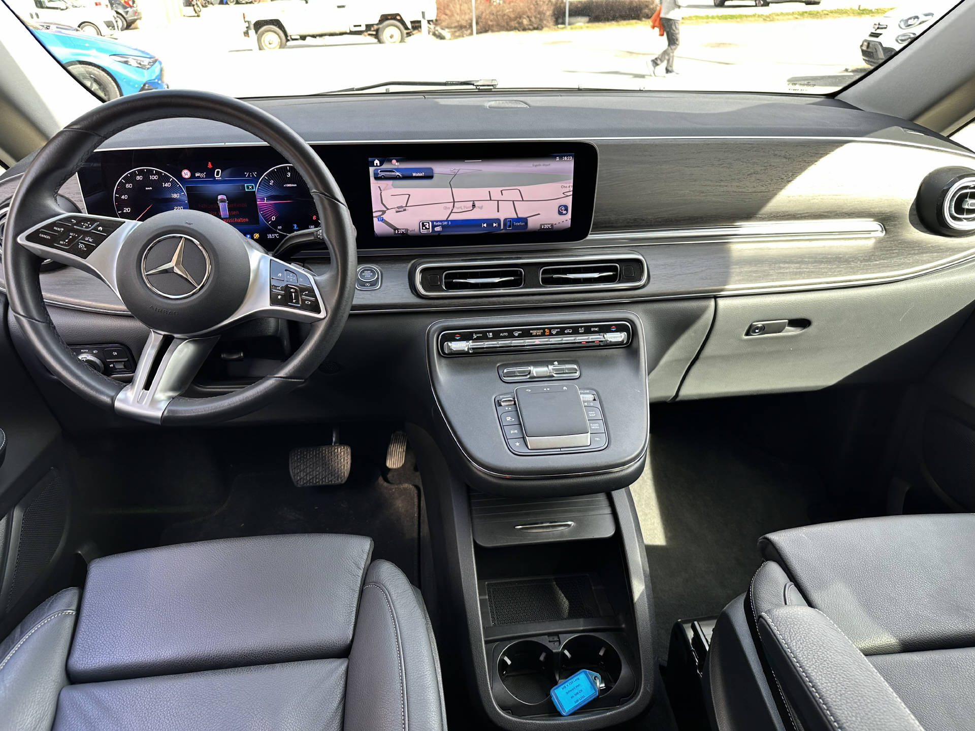 MERCEDES-BENZ V 250 d Avantgarde lang 4Matic - 10