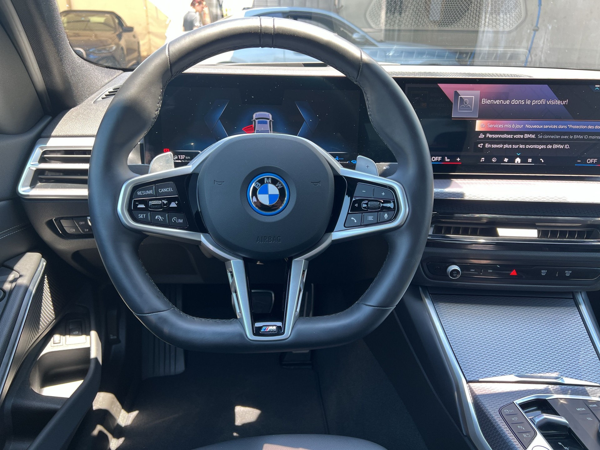 BMW 330e xDrive Steptronic M Sport - 13