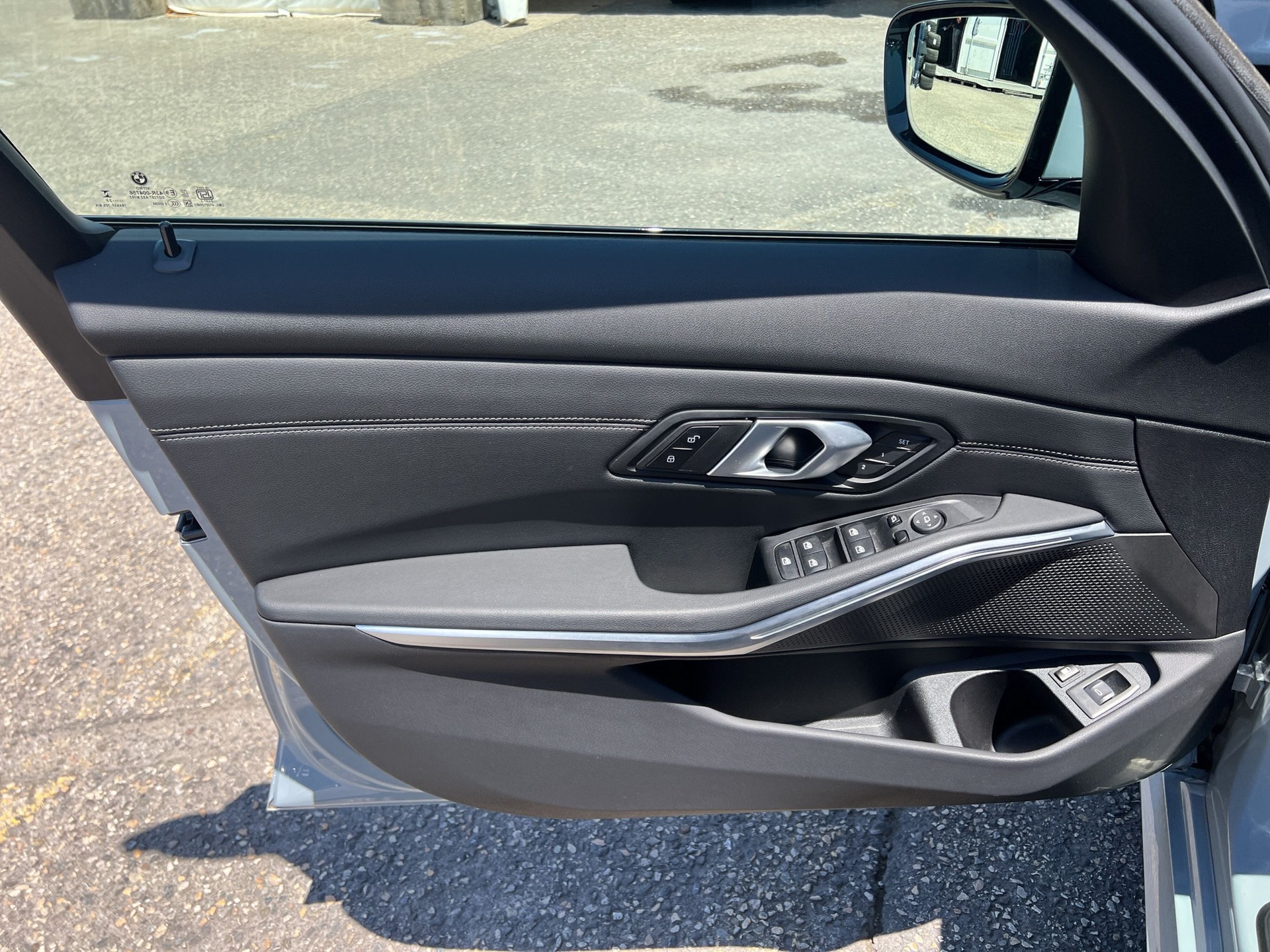 BMW 330e xDrive Steptronic M Sport - 18