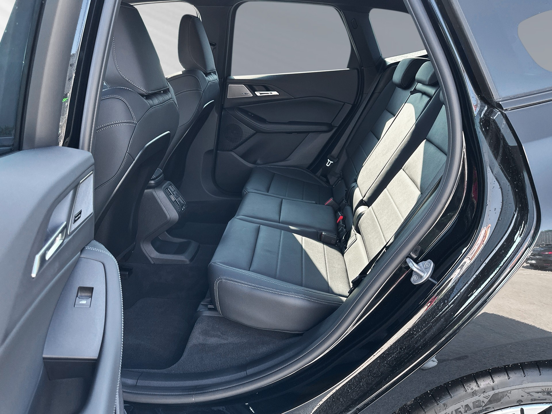 BMW 220i Active Tourer M Sport DKG - 7
