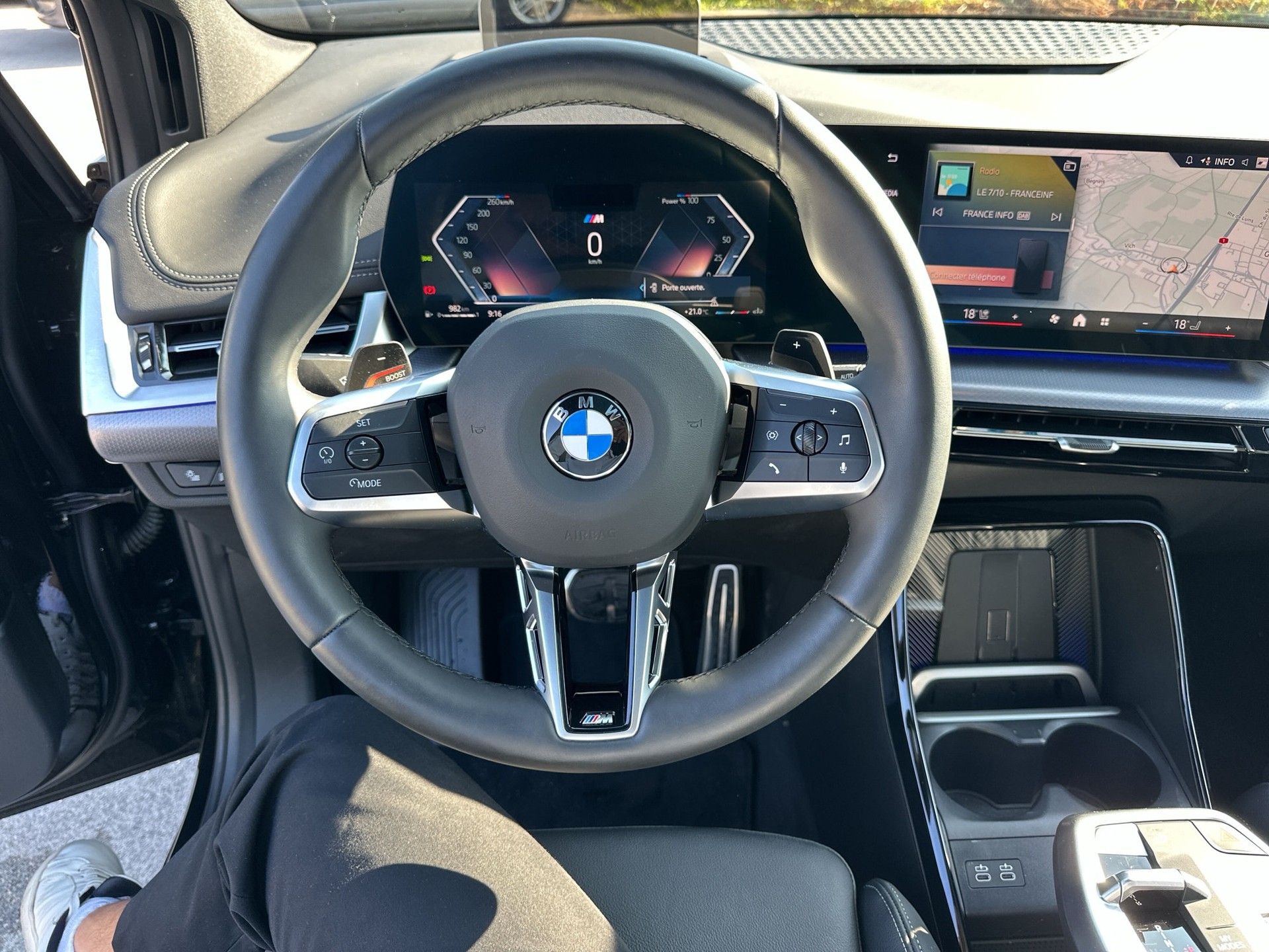 BMW 220i Active Tourer M Sport DKG - 11