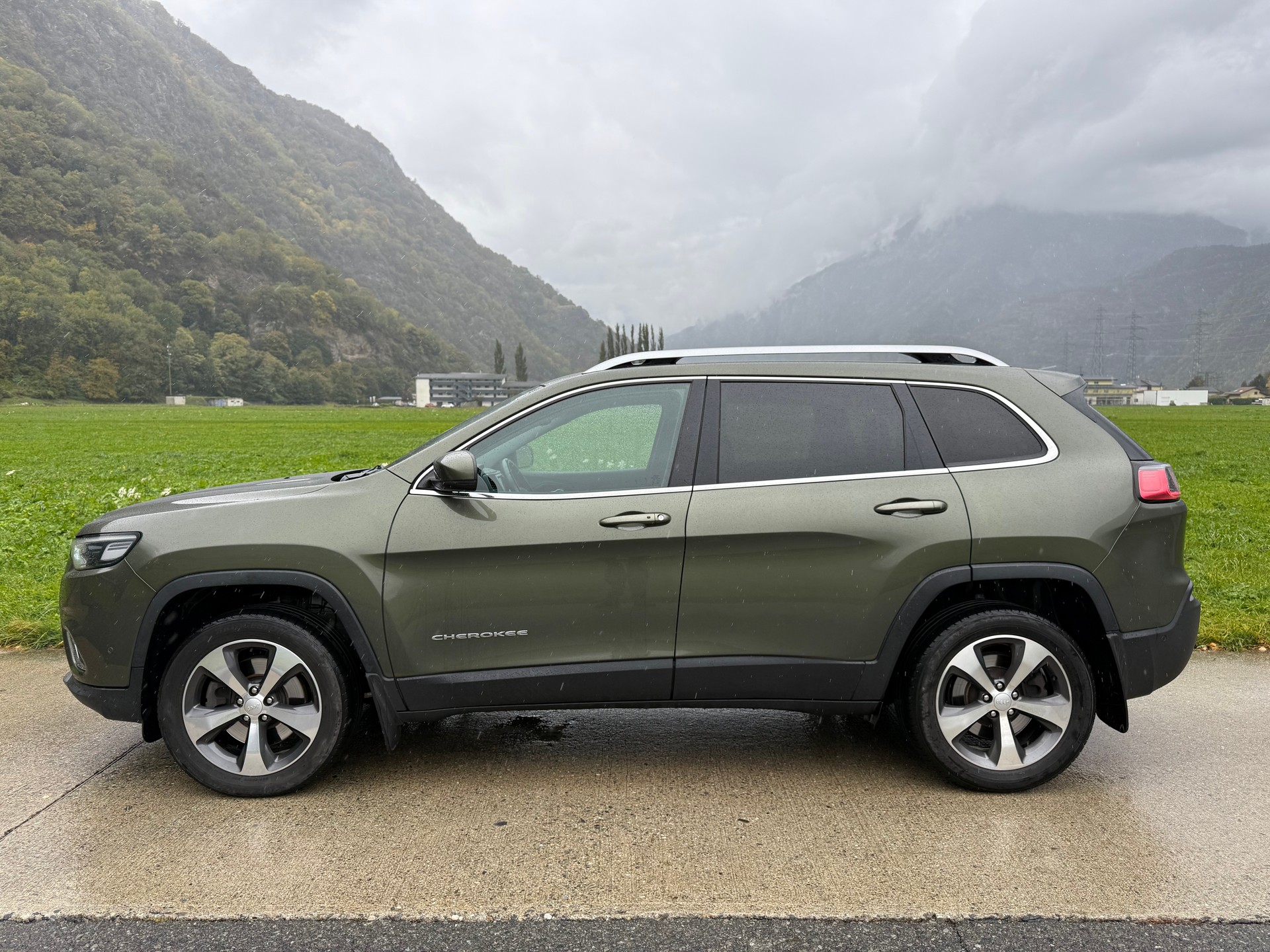 JEEP Cherokee 2.2MJ Limited AWD Drive I 9ATX