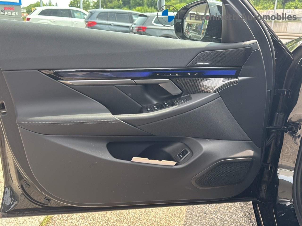 BMW i5 M60 xDrive M Sport Pro - 11