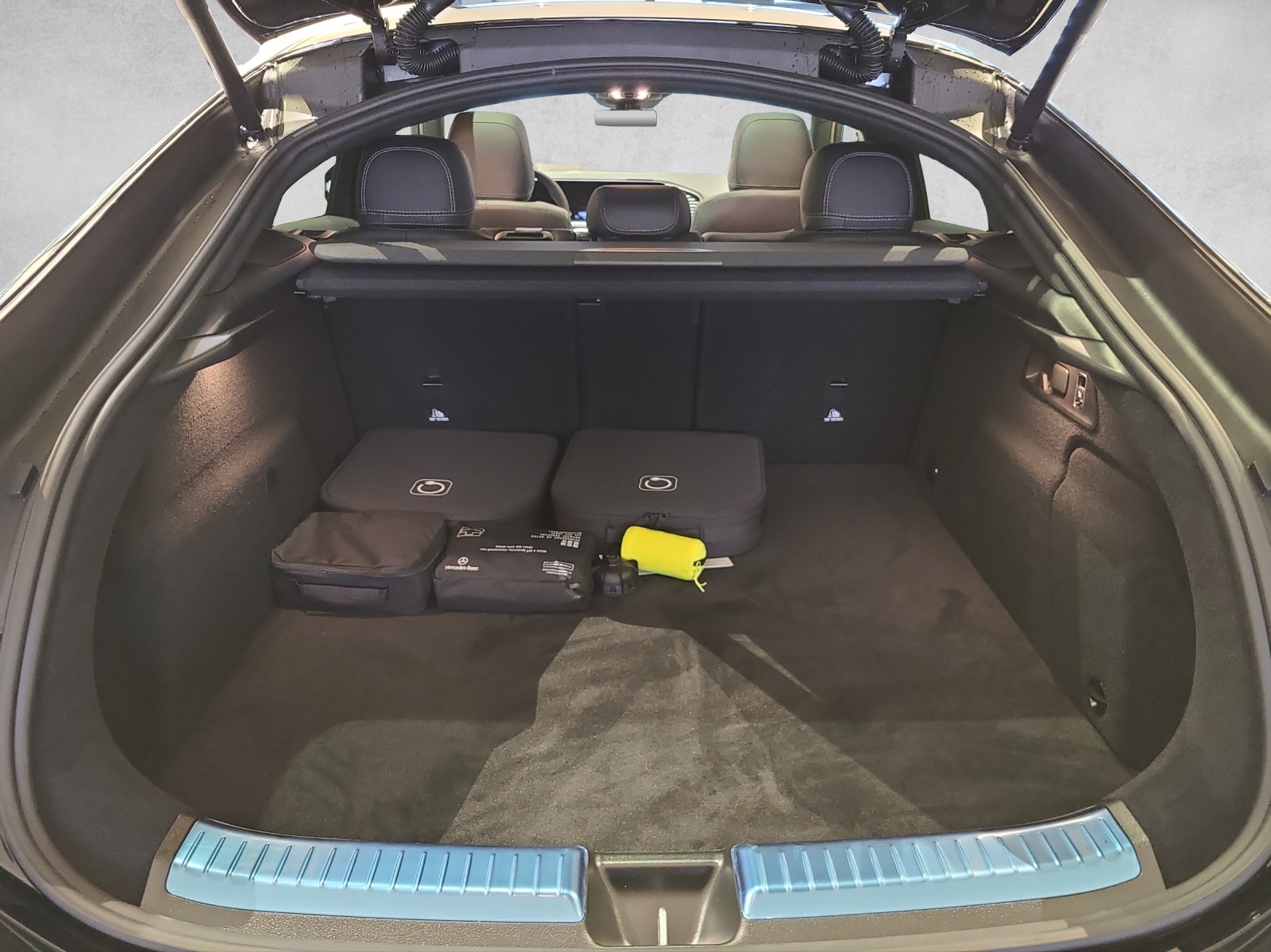 MERCEDES-BENZ GLE Coupé 53 AMG Hybrid EQ Star 4Matic+ 9G-Tronic - 14