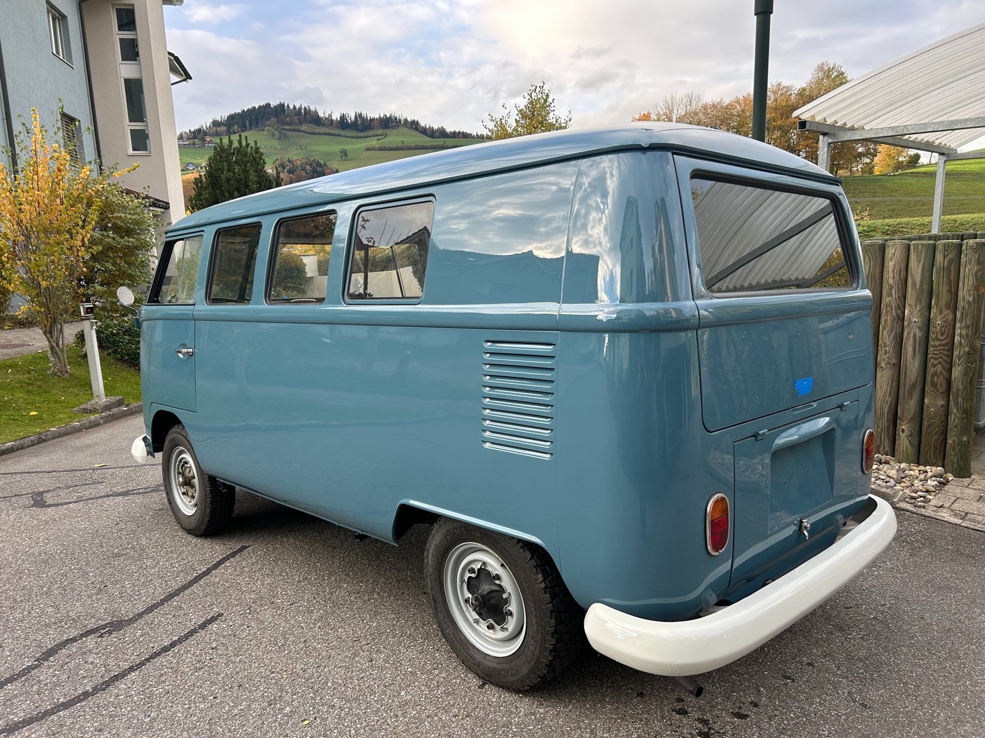 VW T1 - 3