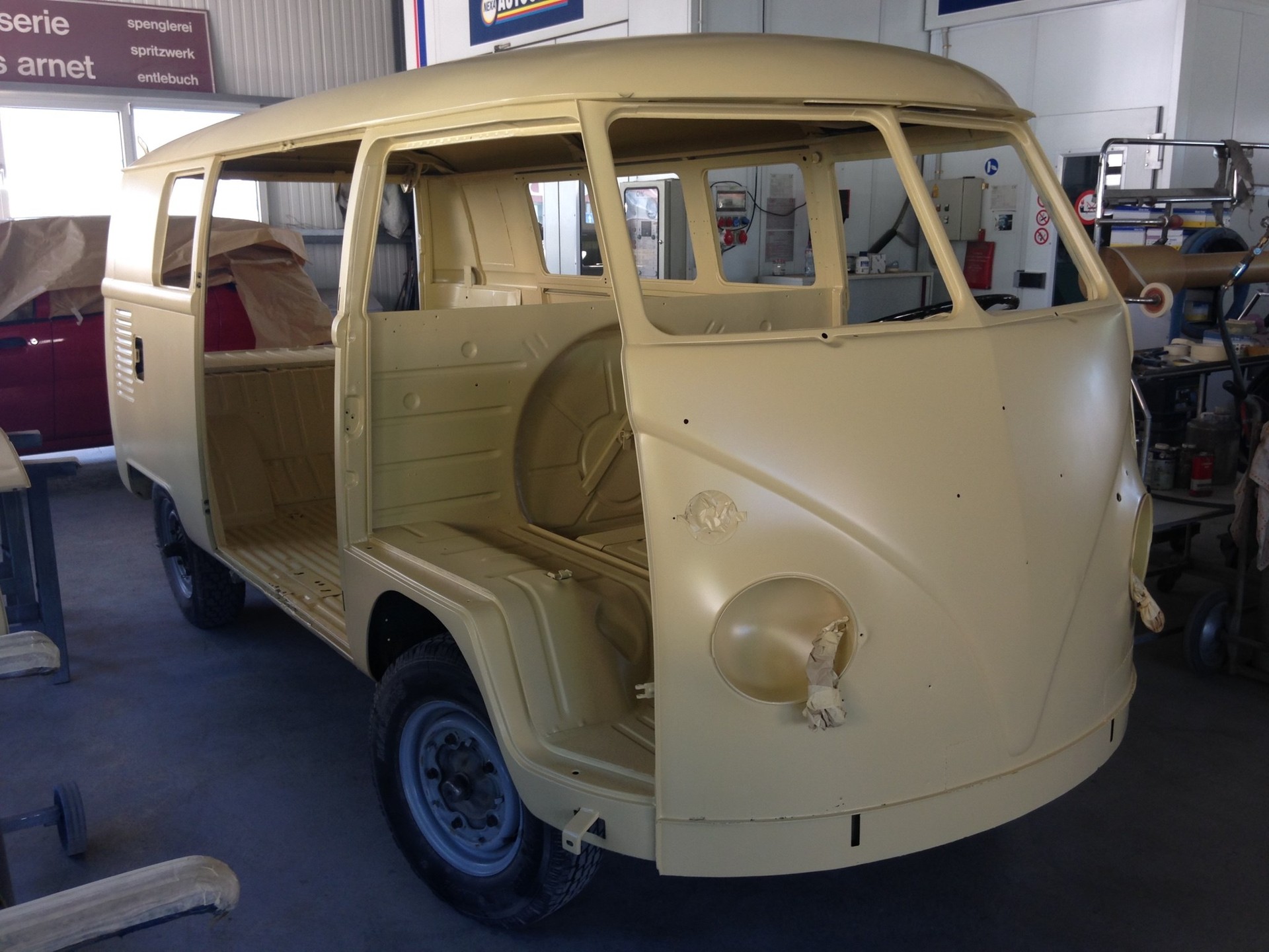 VW T1 - 14