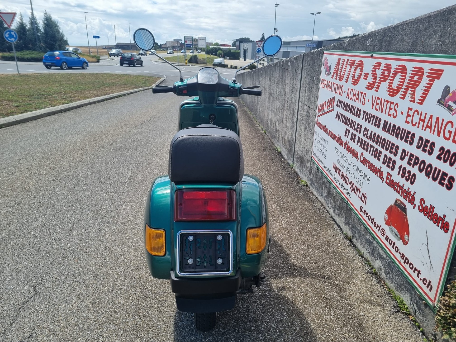 PIAGGIO Vespa Cosa 2 125 EBS Vétéran (restaurée) - 7