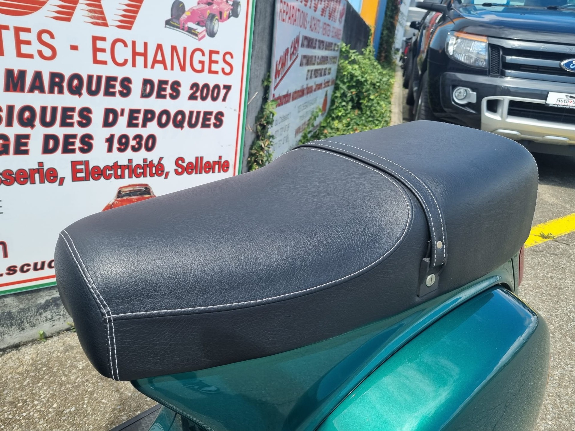 PIAGGIO Vespa Cosa 2 125 EBS Vétéran (restaurée) - 12