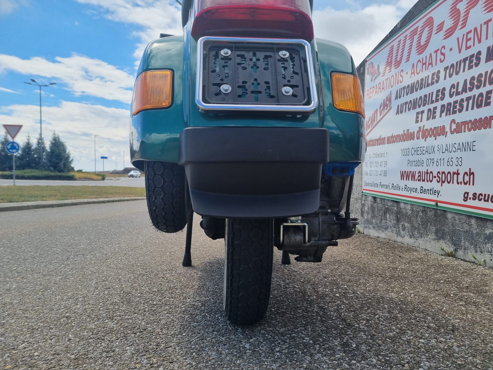 PIAGGIO Vespa Cosa 2 125 EBS Vétéran (restaurée) - 14