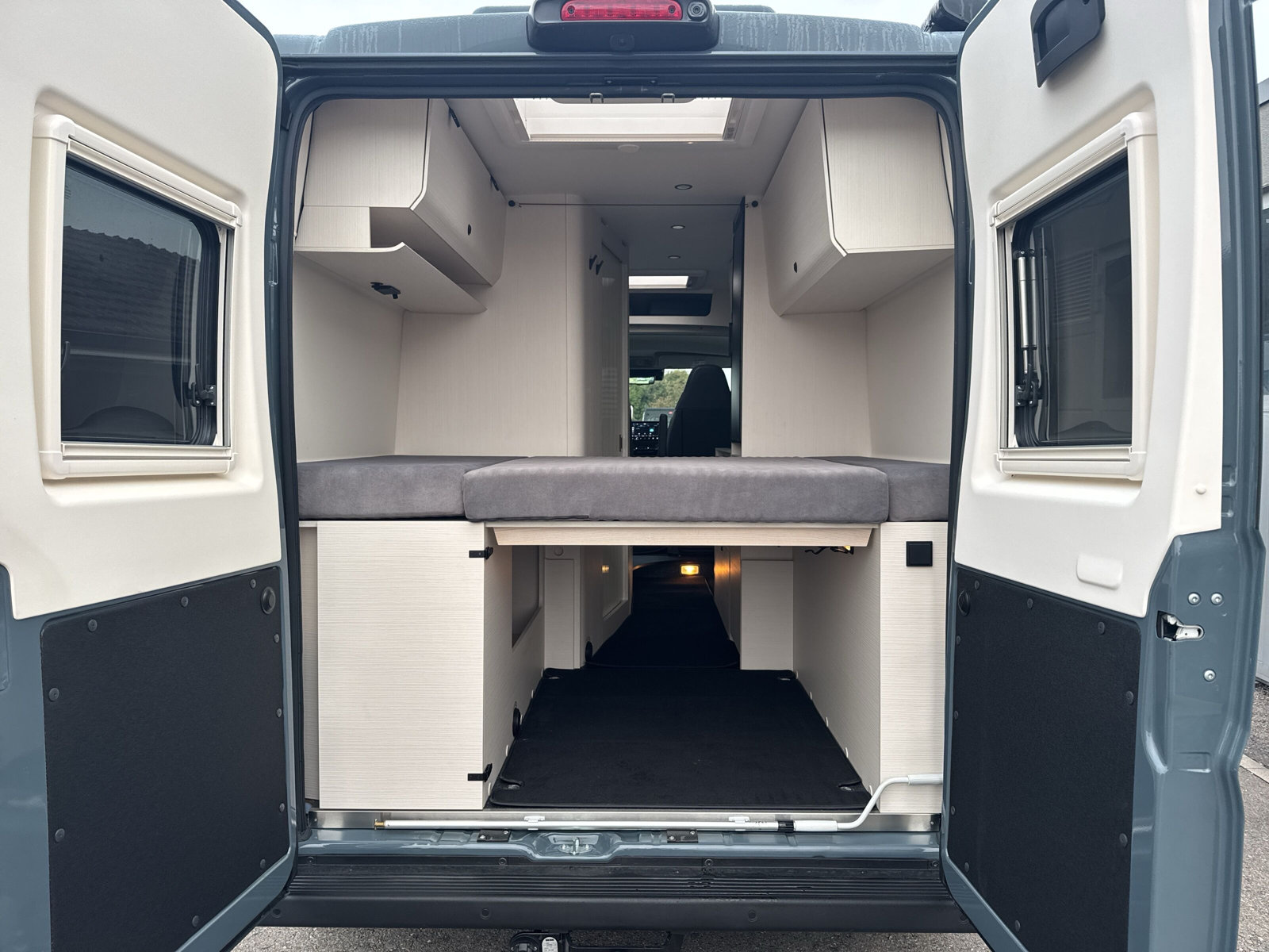 TOURNE MOBIL 6.0 - 180 PS SELECT / Heavy / Automat - 6