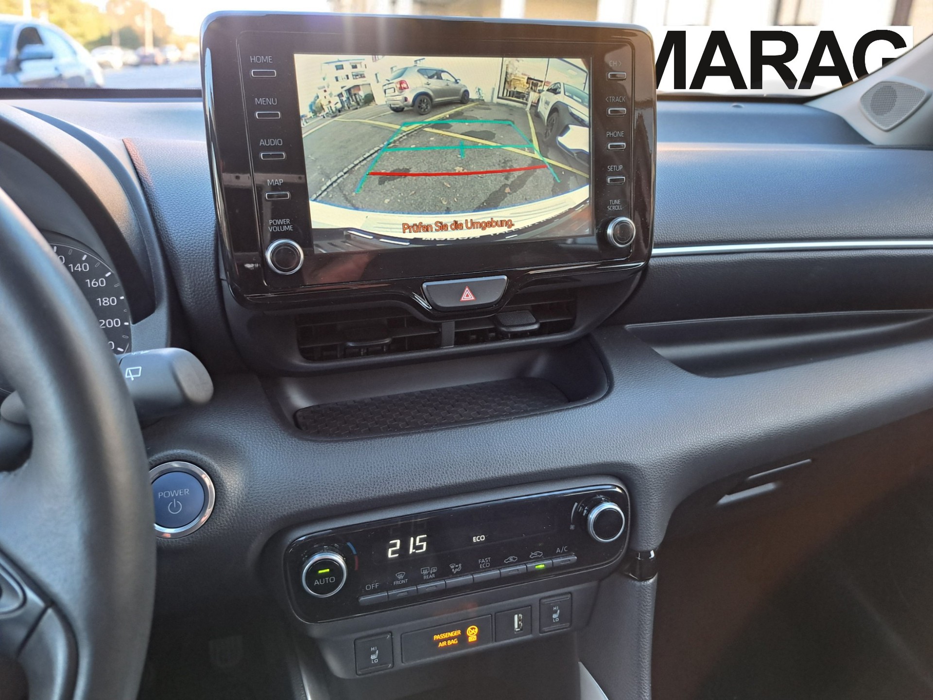 TOYOTA Yaris 1.5 Trend e-CVT - 13