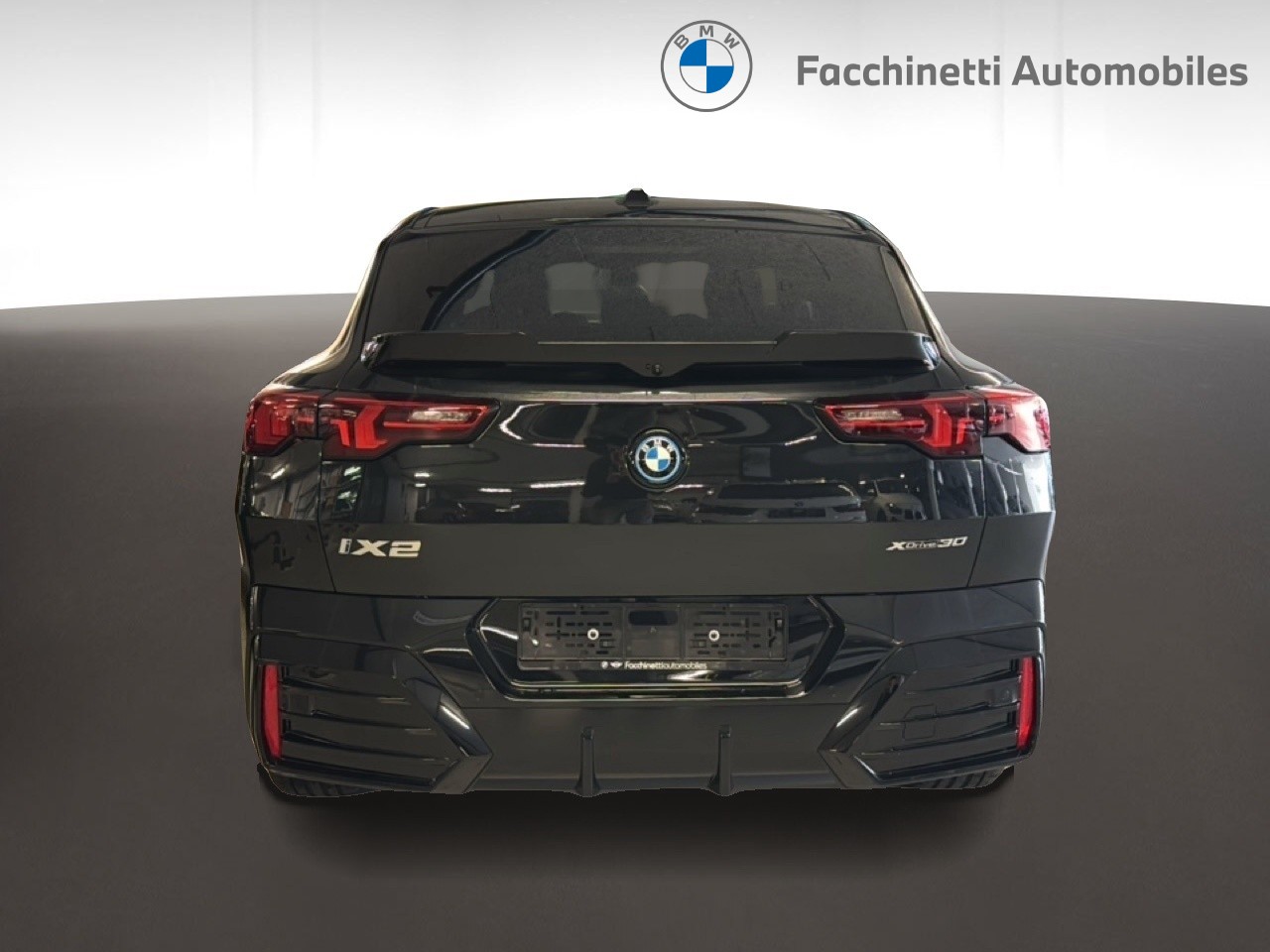 BMW iX2 xDrive 30 M Sport Pro - 4