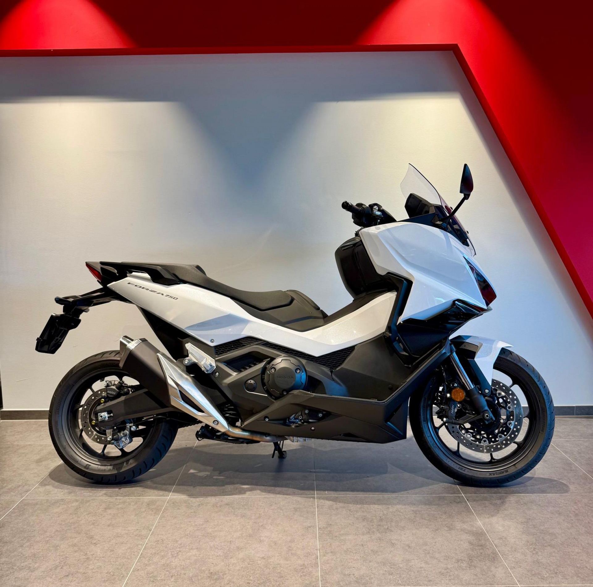 HONDA NSS 750 Forza - 2