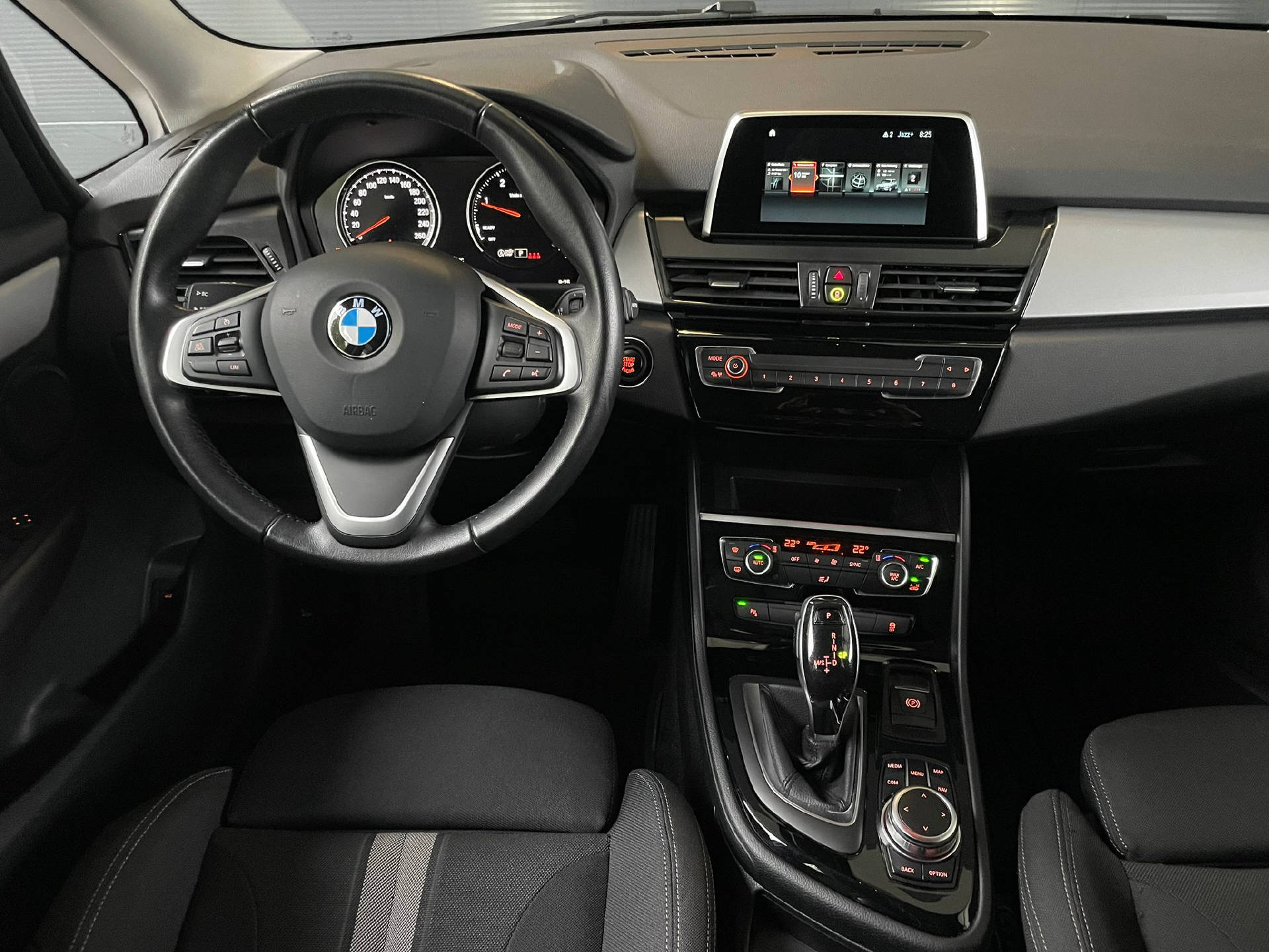 BMW 218d xDrive Gran Tourer-6