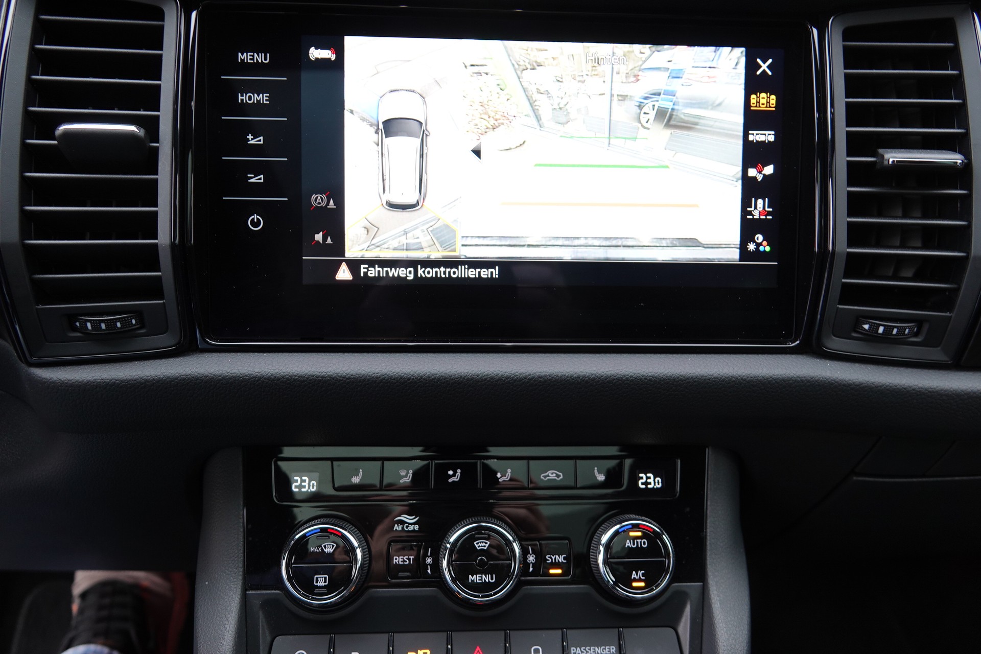 SKODA Kodiaq 2.0 TSI 4x4 RS - 11