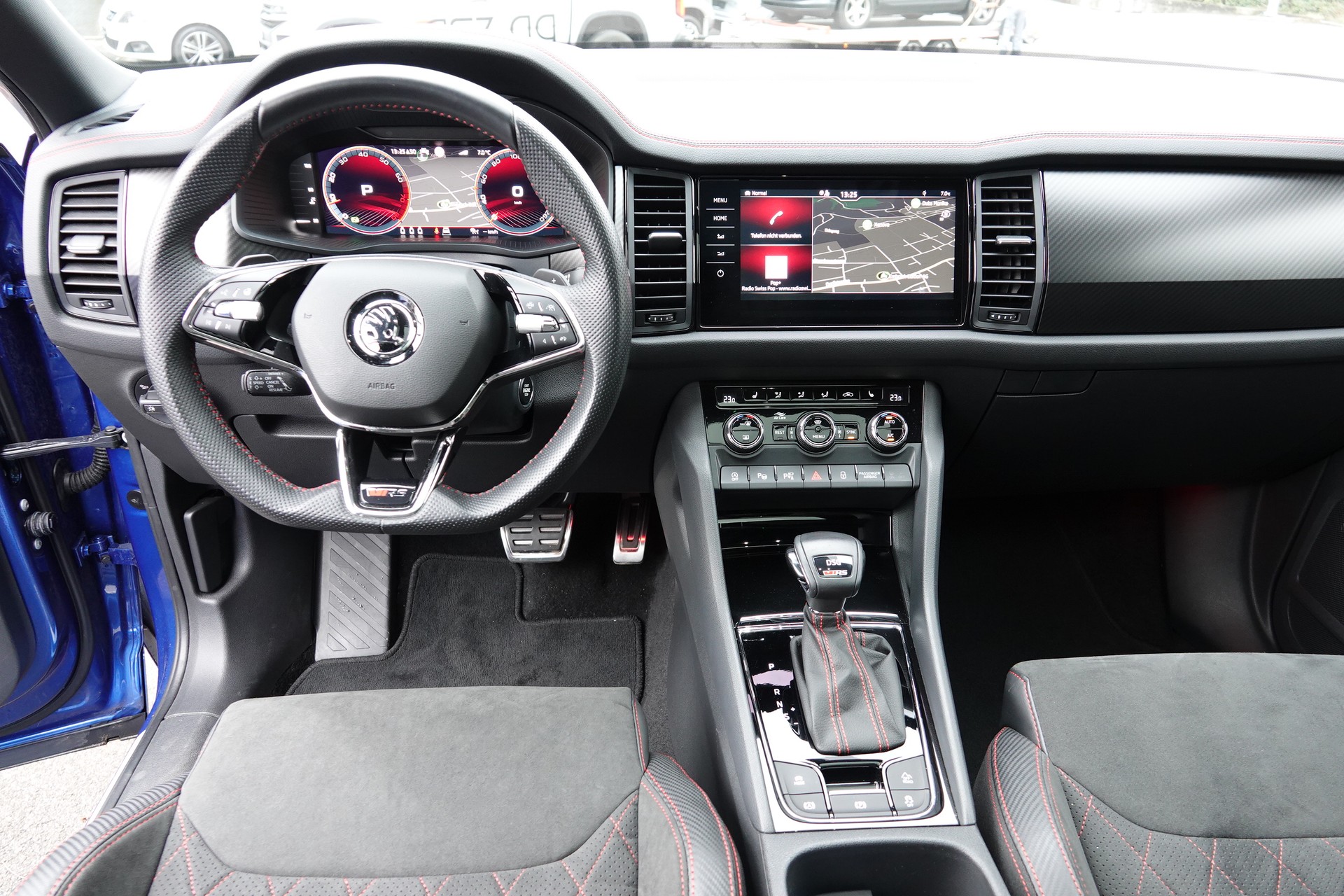 SKODA Kodiaq 2.0 TSI 4x4 RS - 10