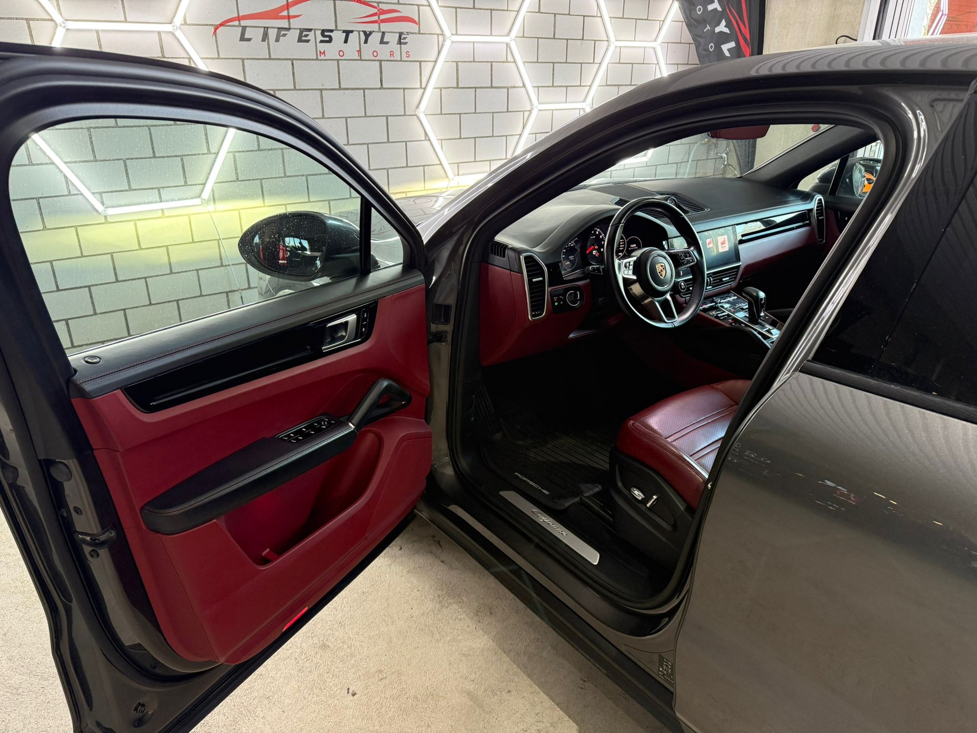 PORSCHE Cayenne Coupé - 5