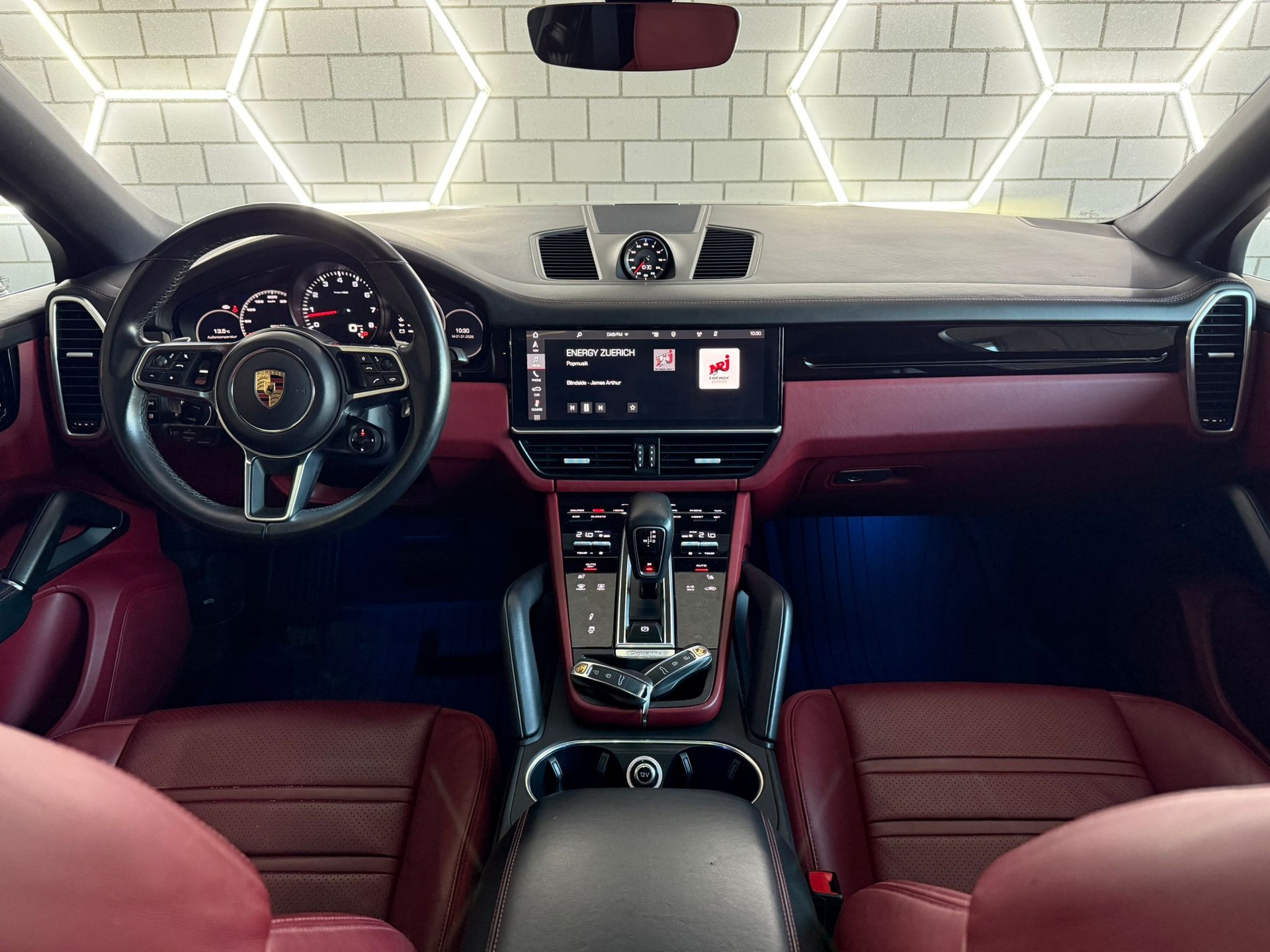 PORSCHE Cayenne Coupé - 8