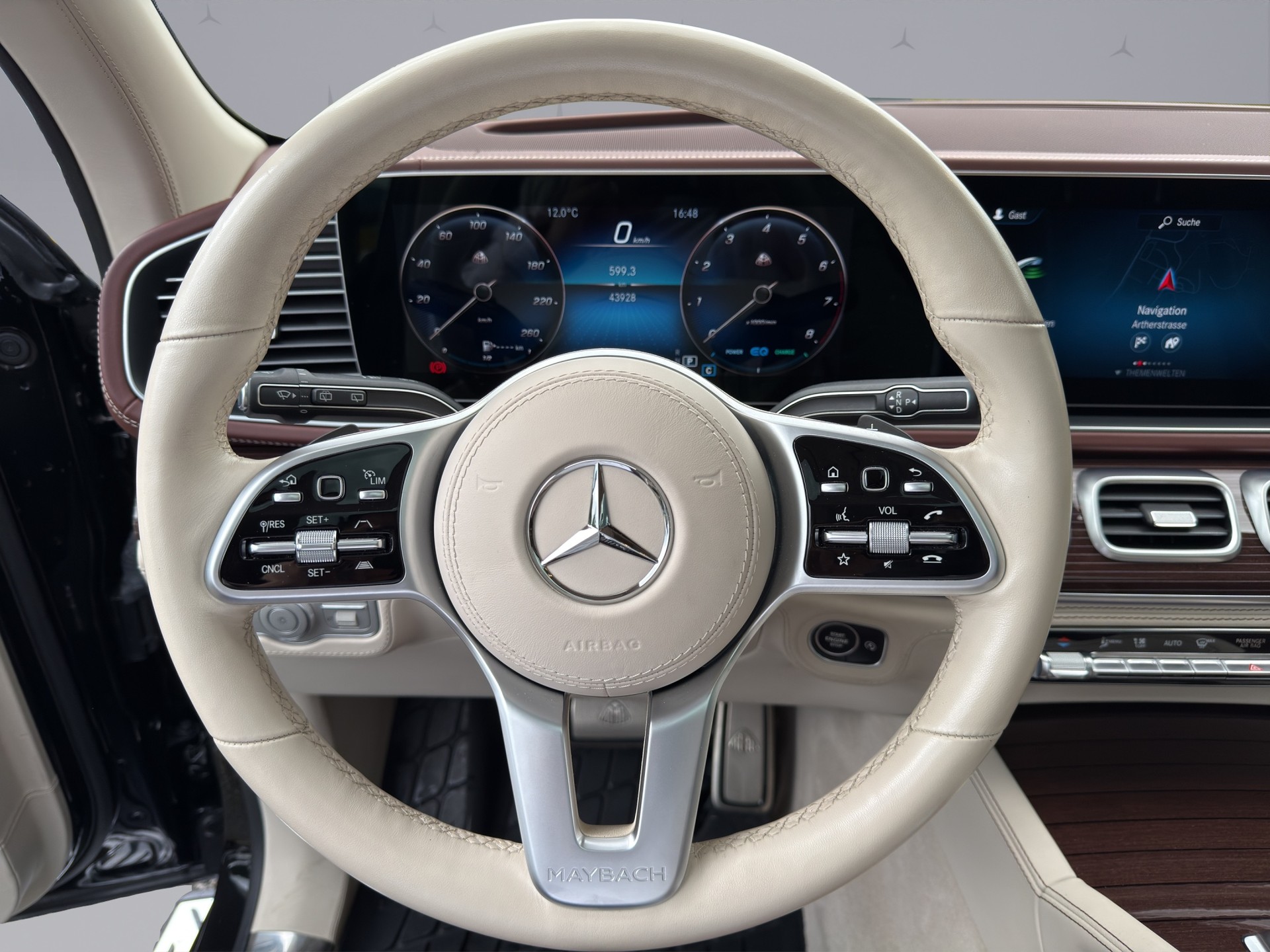 MERCEDES-BENZ GLS 600 4matic+ Maybach - 10