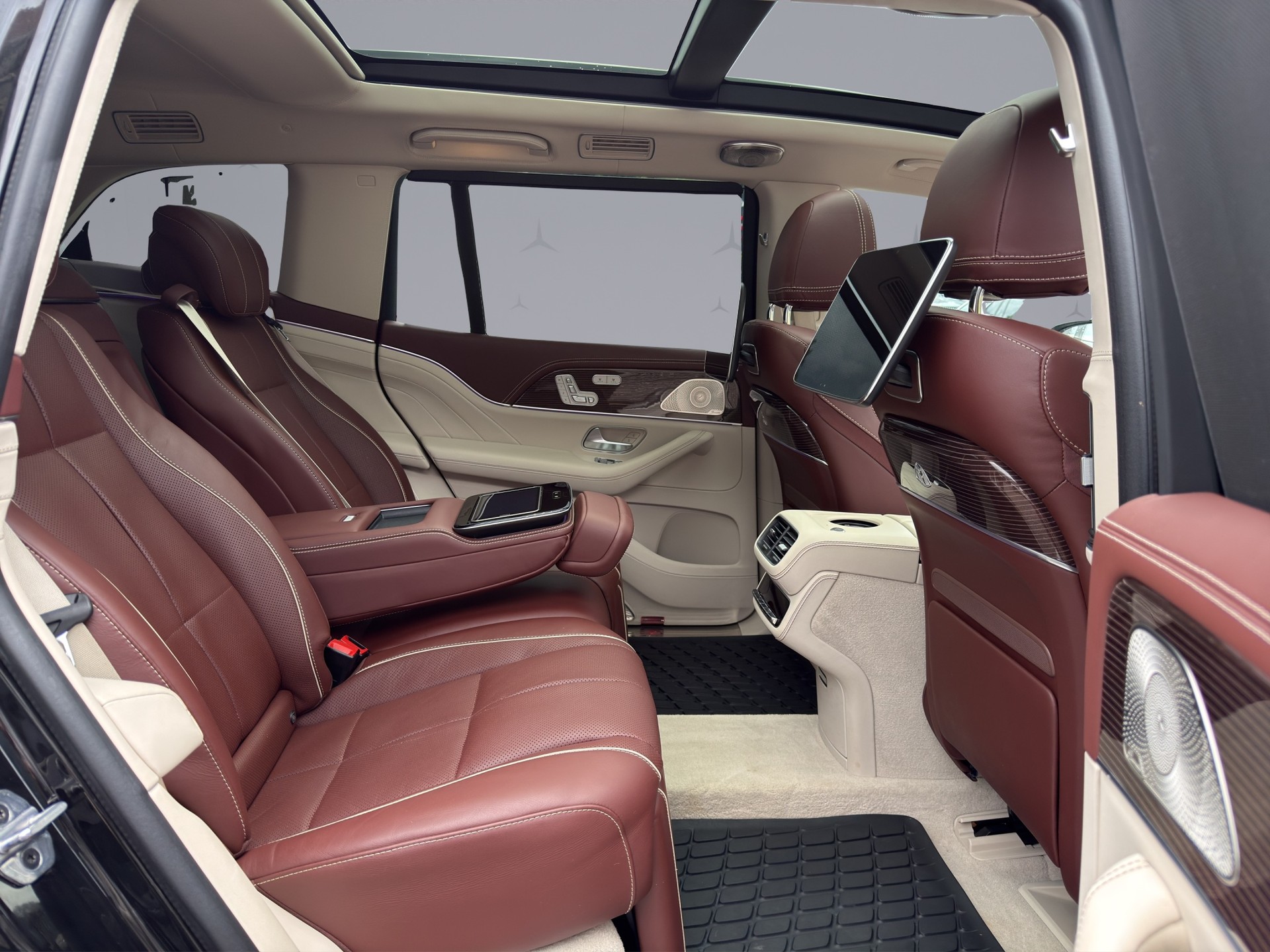 MERCEDES-BENZ GLS 600 4matic+ Maybach - 17
