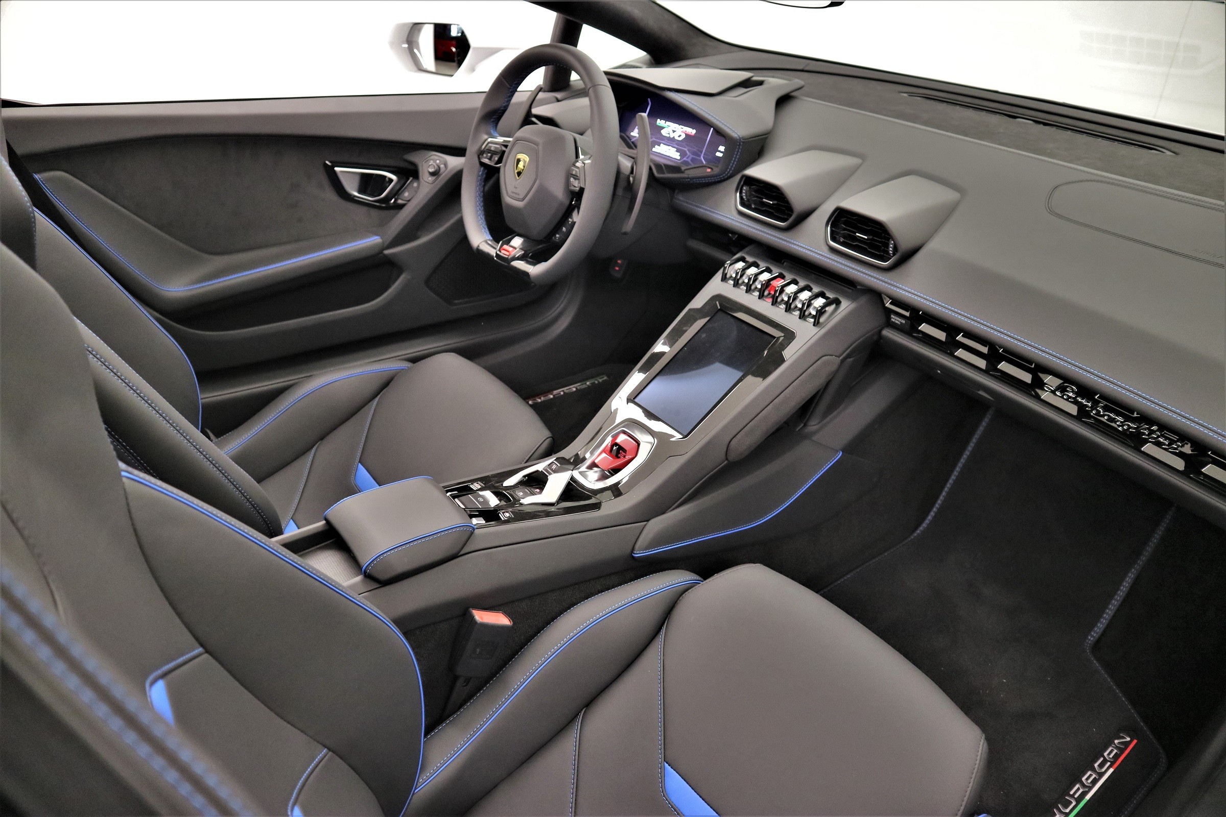 Huracan EVO Spyder DCT thumbnail n°4