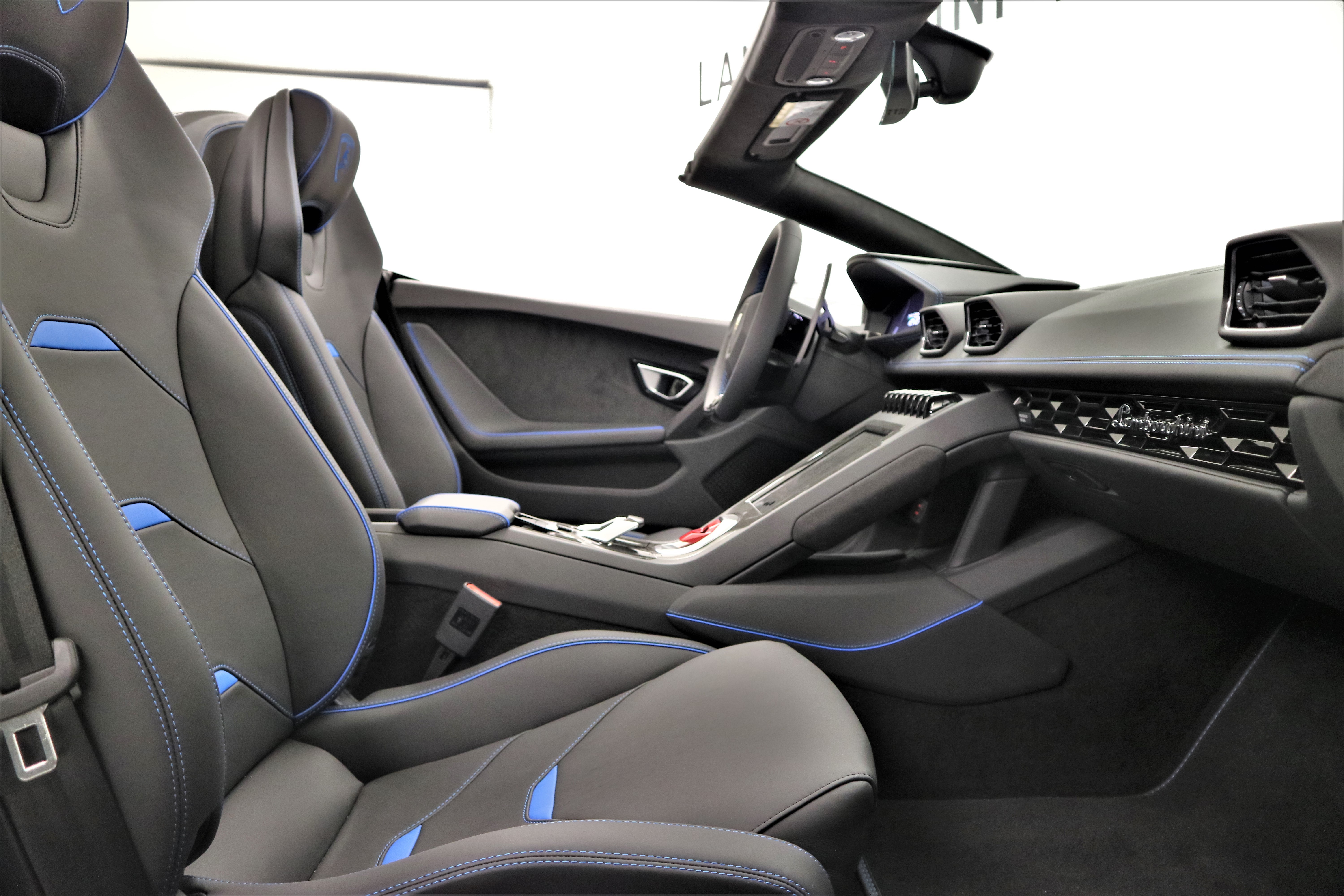 Huracan EVO Spyder DCT thumbnail n°5