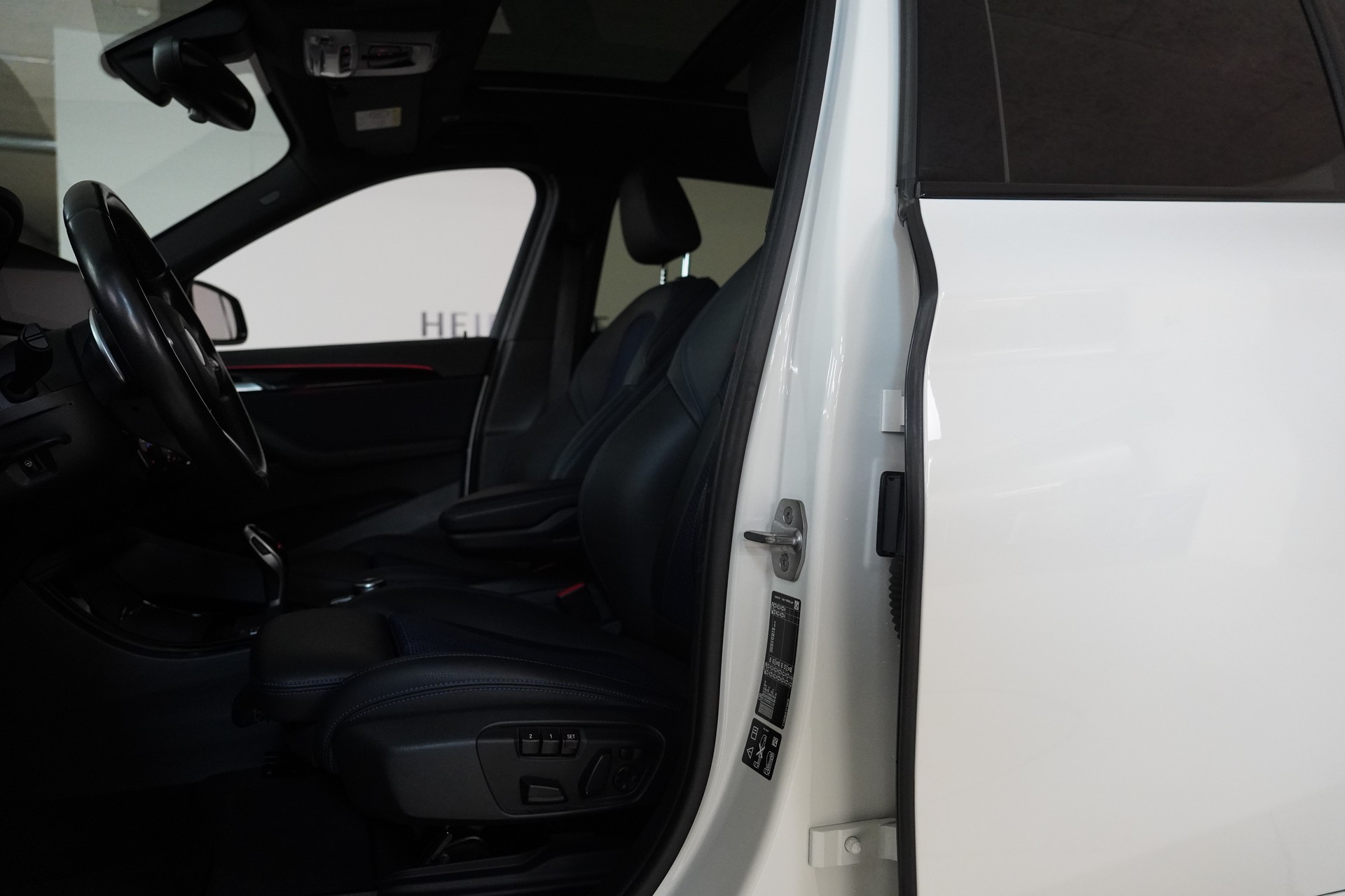 BMW X1 xDrive 20d M Sport Steptronic - 11