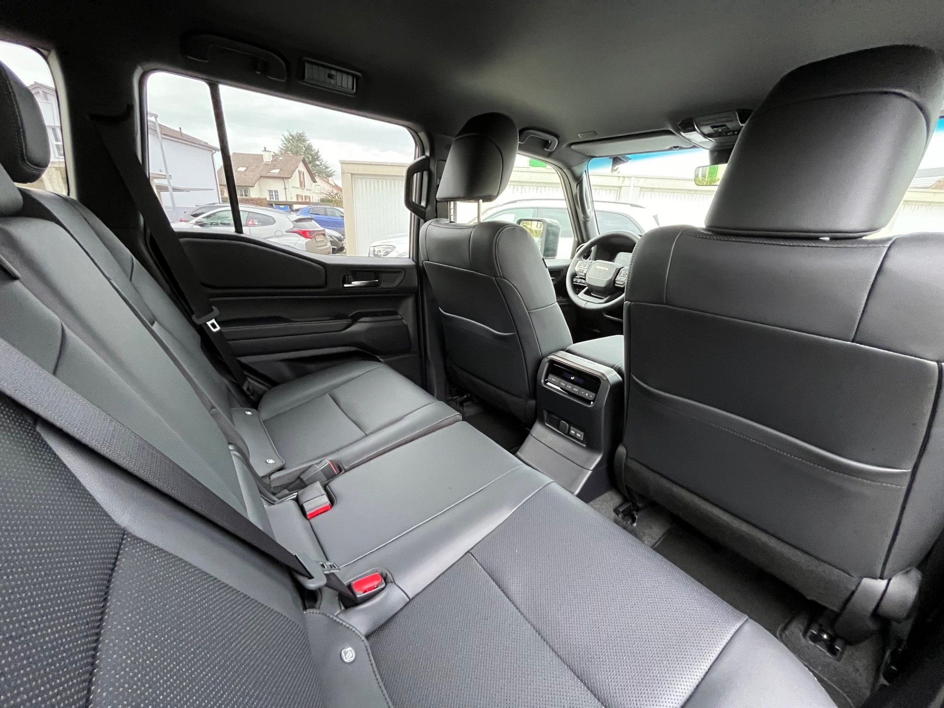 TOYOTA Land Cruiser 2.8TD Style - 9