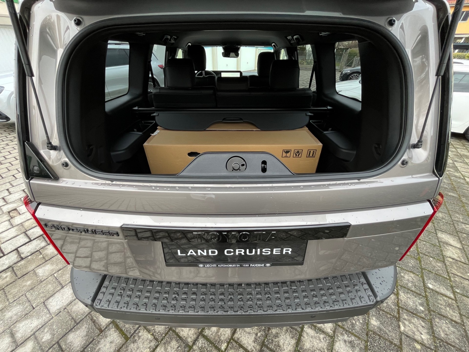 TOYOTA Land Cruiser 2.8TD Style - 21