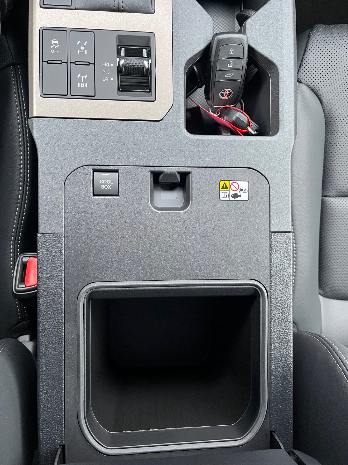 TOYOTA Land Cruiser 2.8TD Style - 19