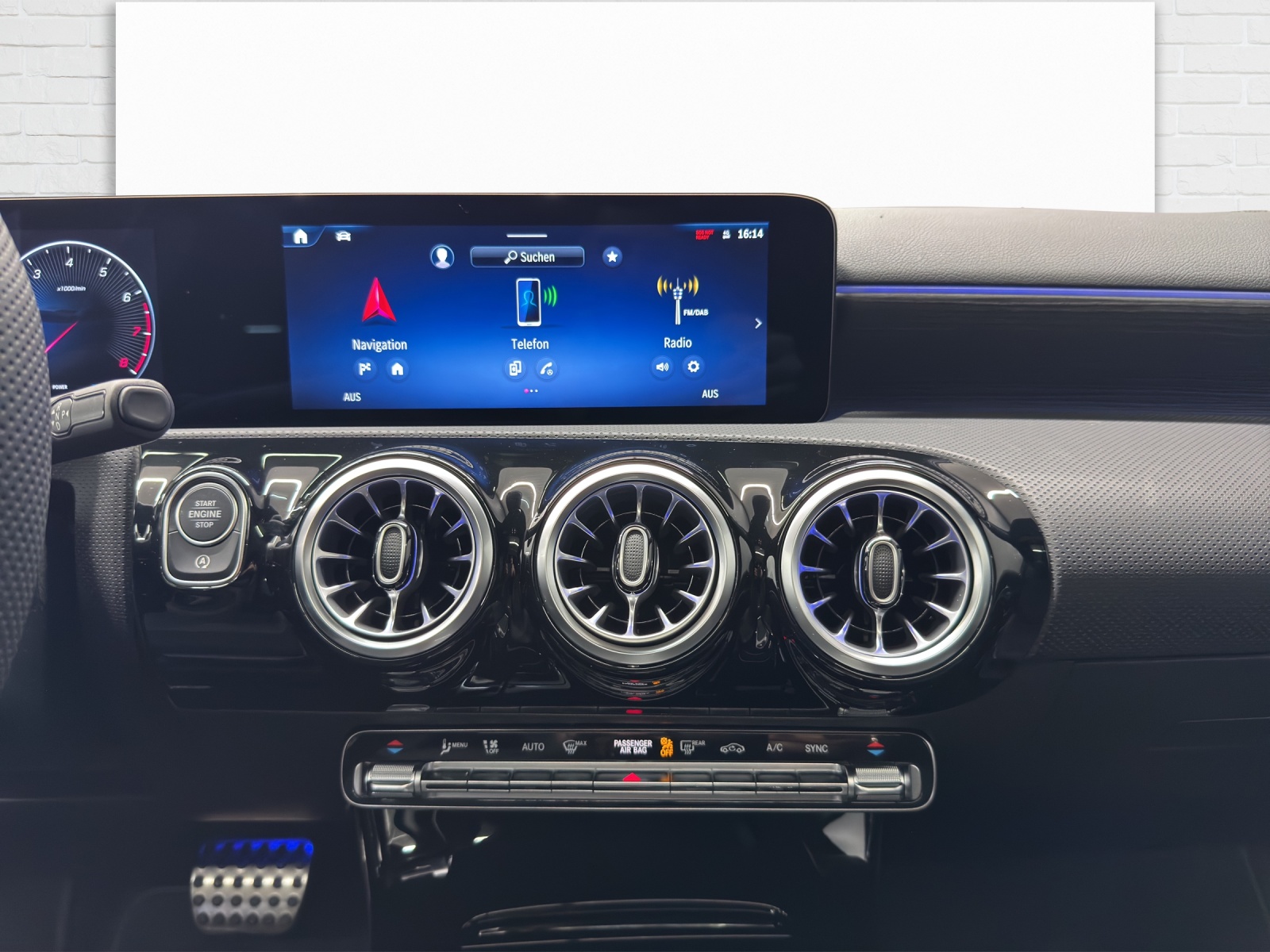 MERCEDES-BENZ A 250 AMG Line 4Matic - 9