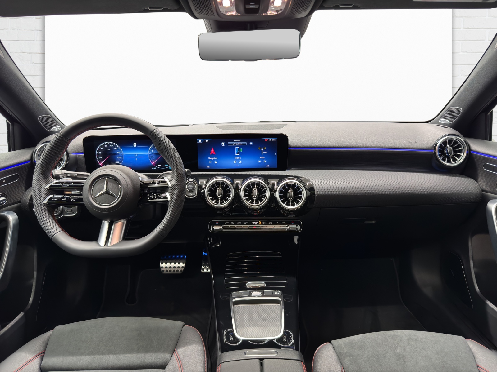 MERCEDES-BENZ A 250 AMG Line 4Matic - 8