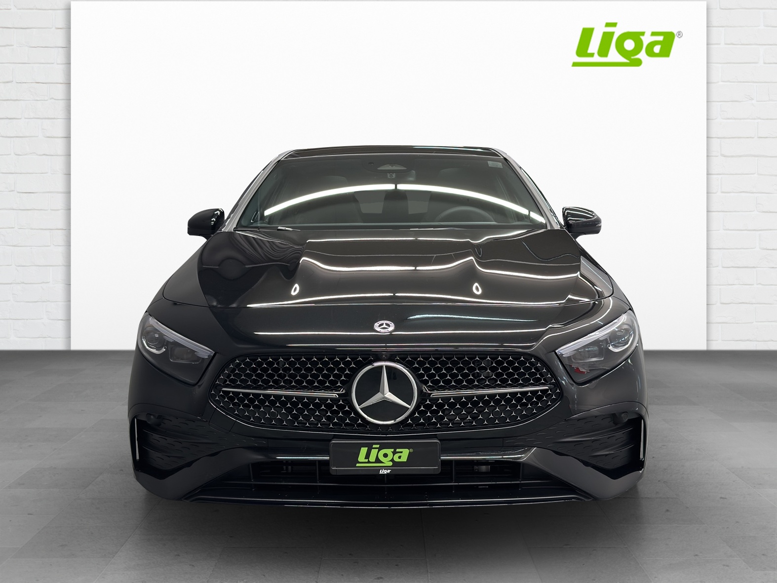 MERCEDES-BENZ A 250 AMG Line 4Matic - 3