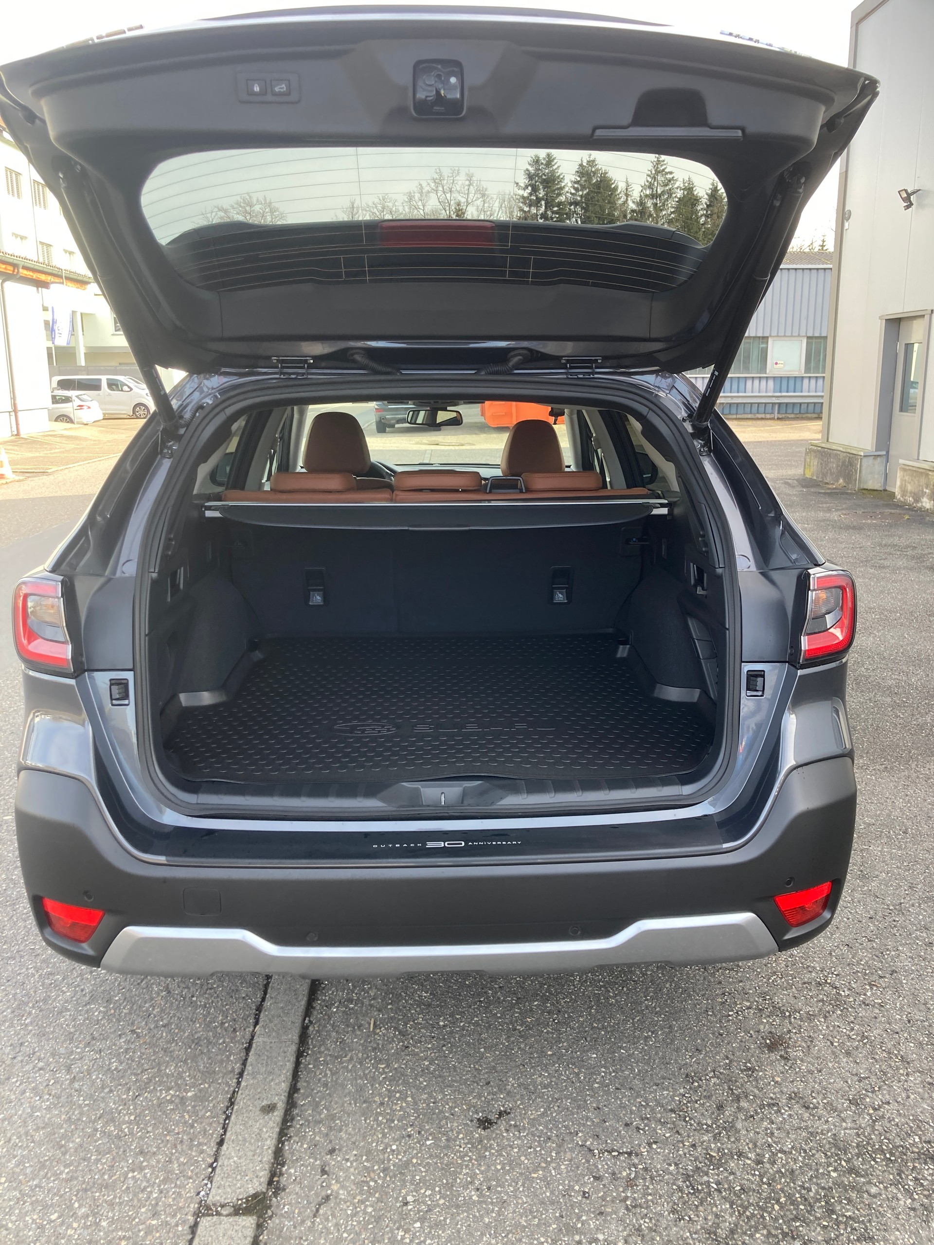 SUBARU Outback 2.5i "Final Edition" - 20