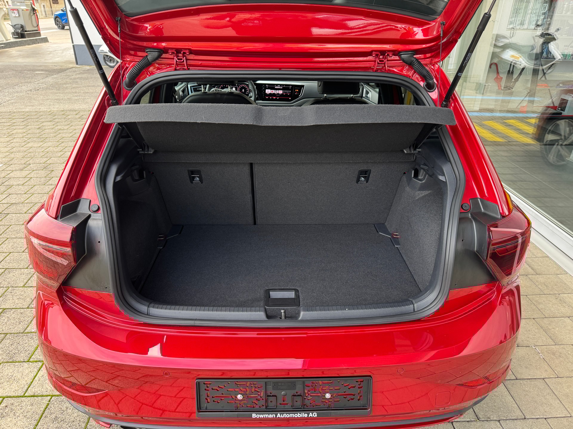 VW Polo 2.0 TSI GTI DSG - 12