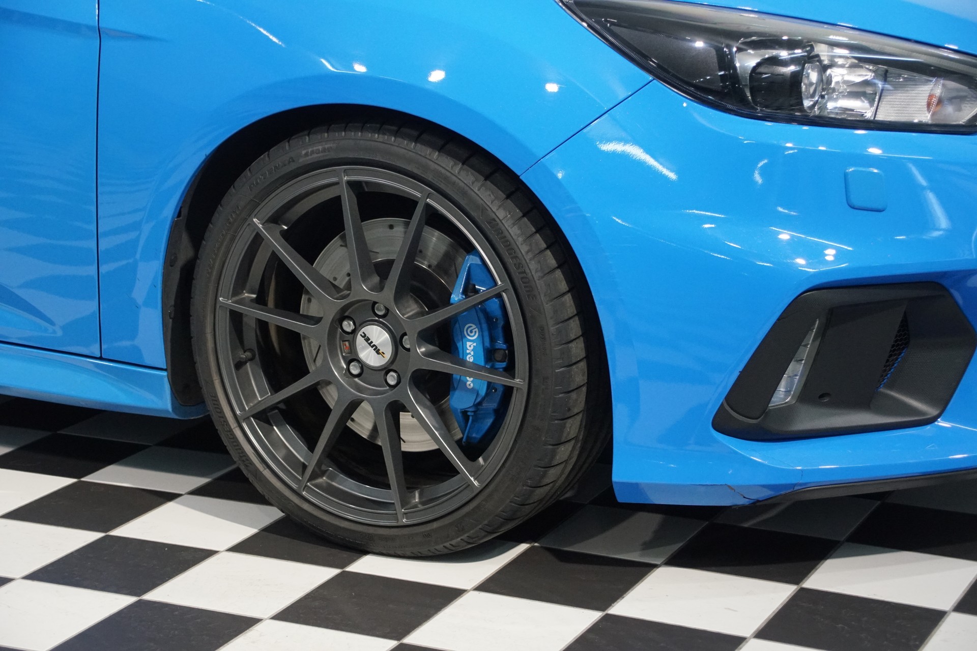 FORD Focus 2.3 EcoBoost RS AWD - 2