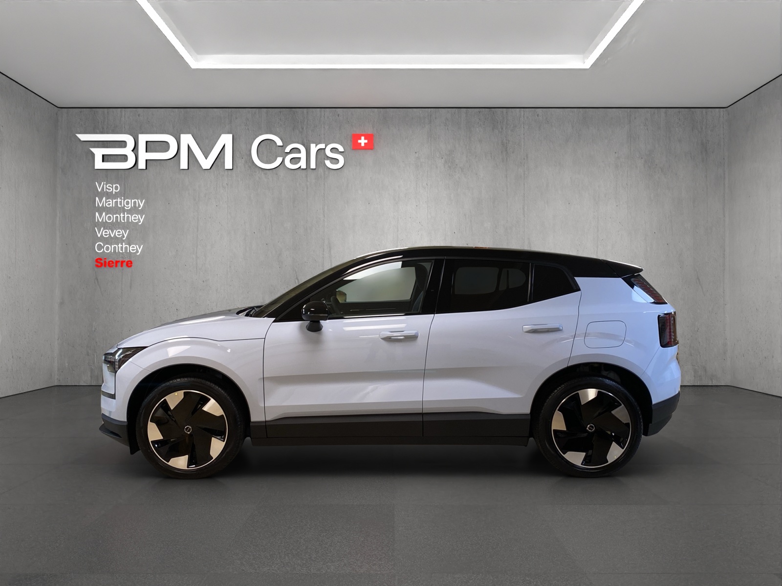 VOLVO EX30 P8 69 kWh AWD Ultra - 16