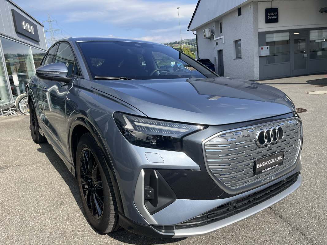 AUDI Q4 e-tron Sportback 50 quattro S-Line - 4