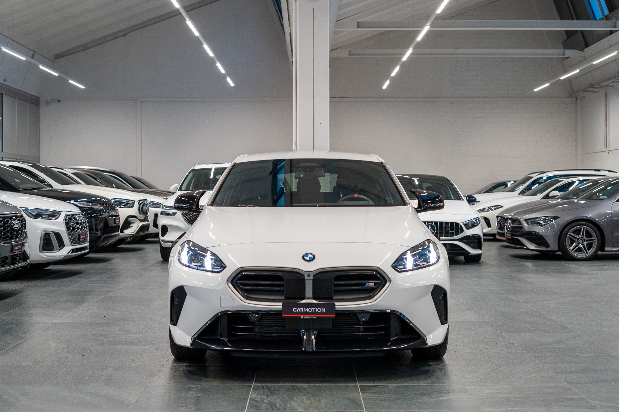 M135i xDrive / Neues Modell / 360°Kamera / HeadUp Display / Harman/Kardon