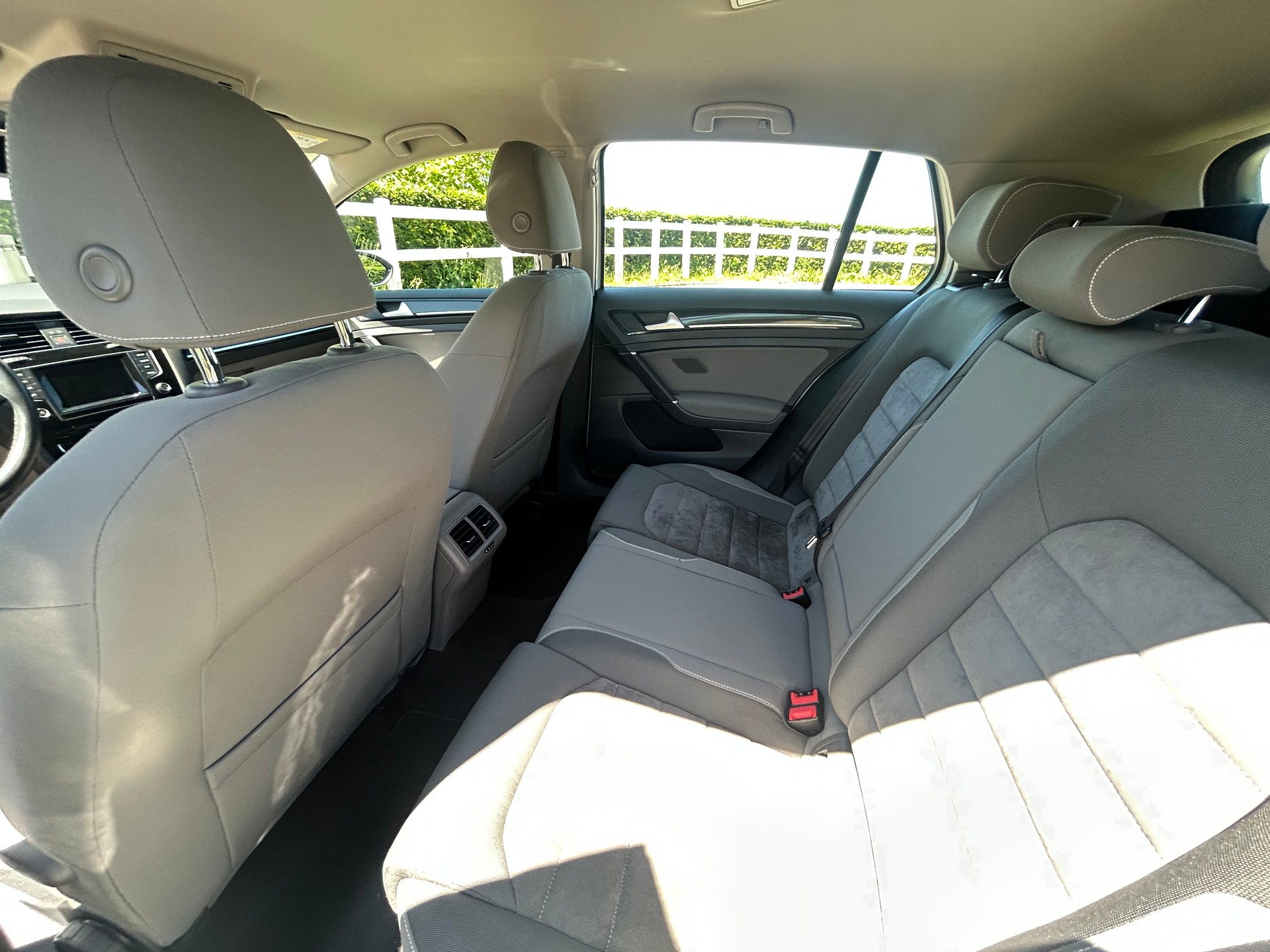 VW Golf 1.4 TSI Highline - 10