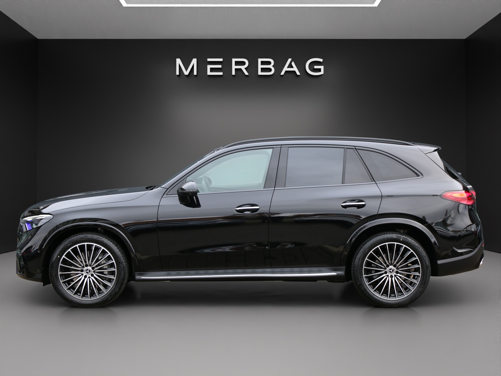 MERCEDES-BENZ GLC 300 4Matic 9G-Tronic - 2