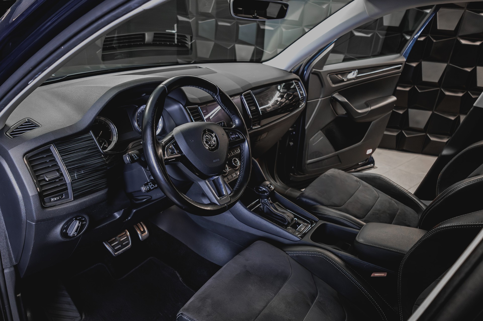 SKODA Kodiaq 2.0 TDI CR Style 4x4 DSG - 9