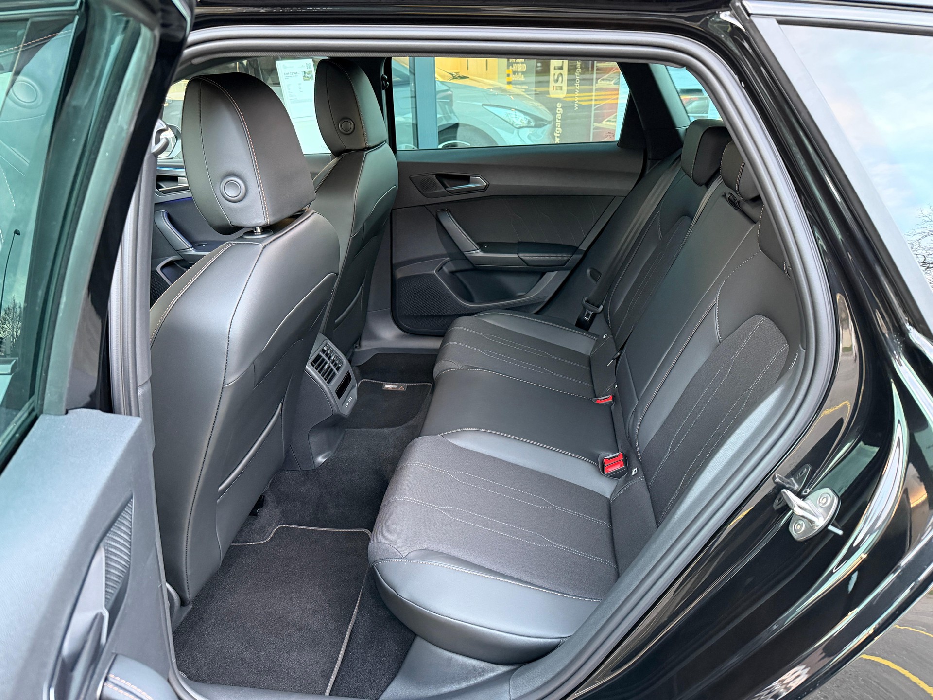 CUPRA Leon ST 1.5 eHybrid DSG - 8