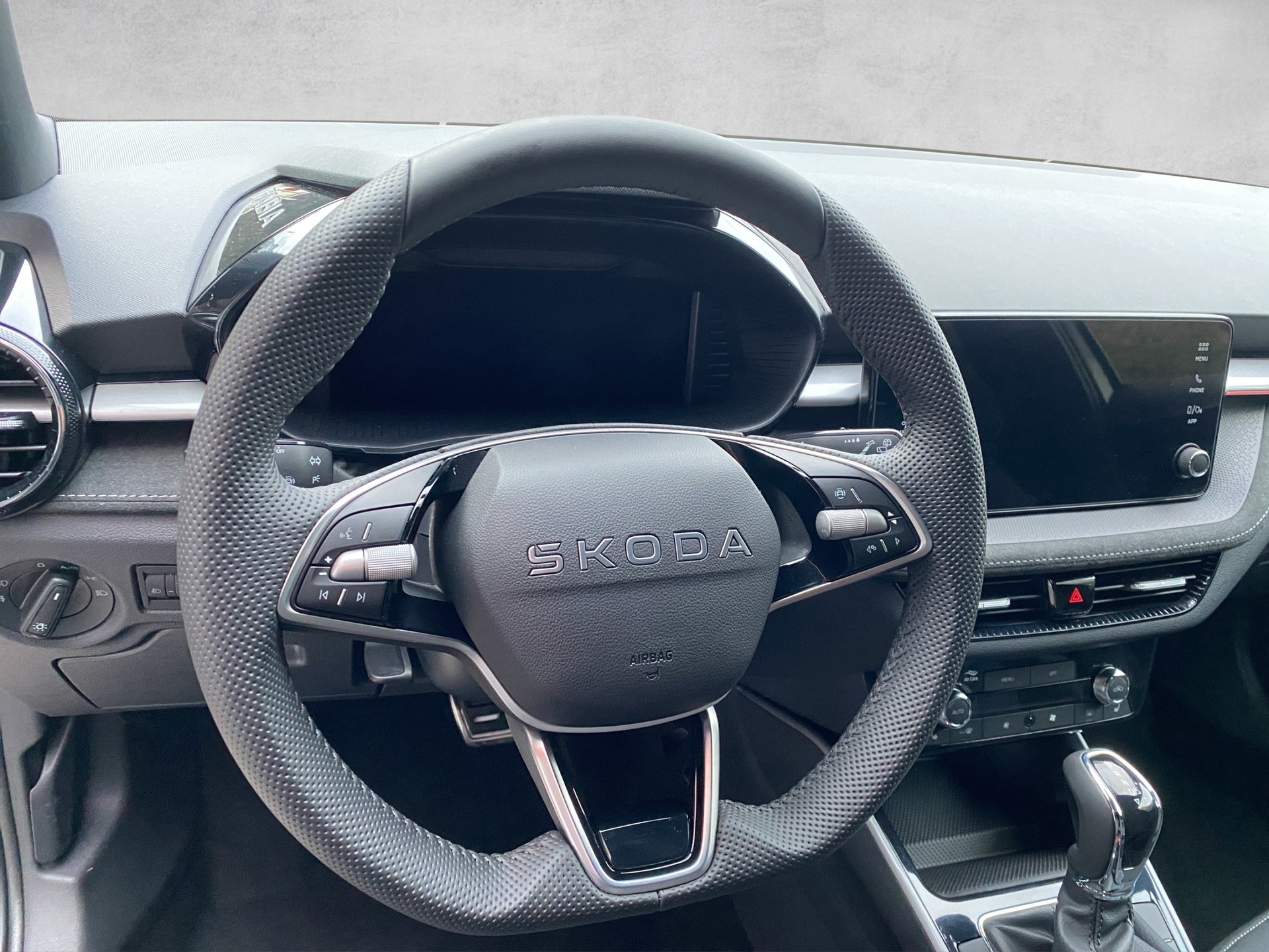 SKODA Fabia 1.0 TSI Monte Carlo DSG - 10