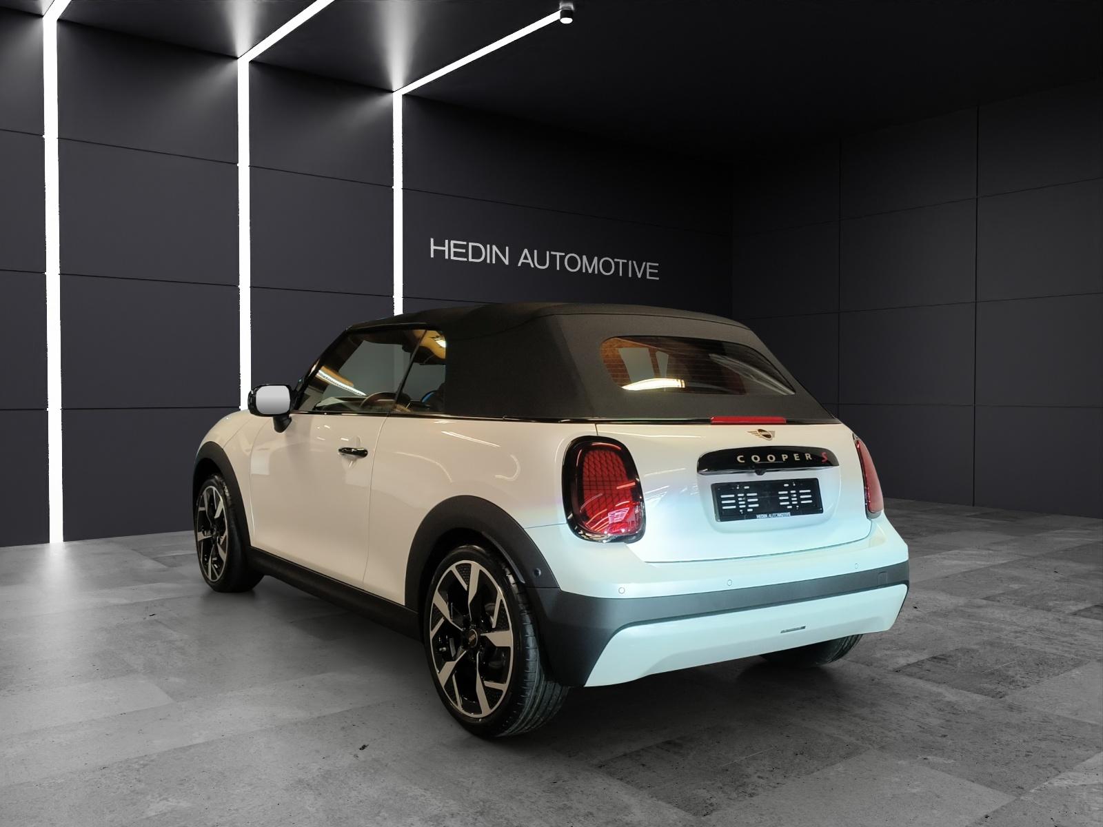 MINI Cabrio F67 2.0i Cooper S - 3