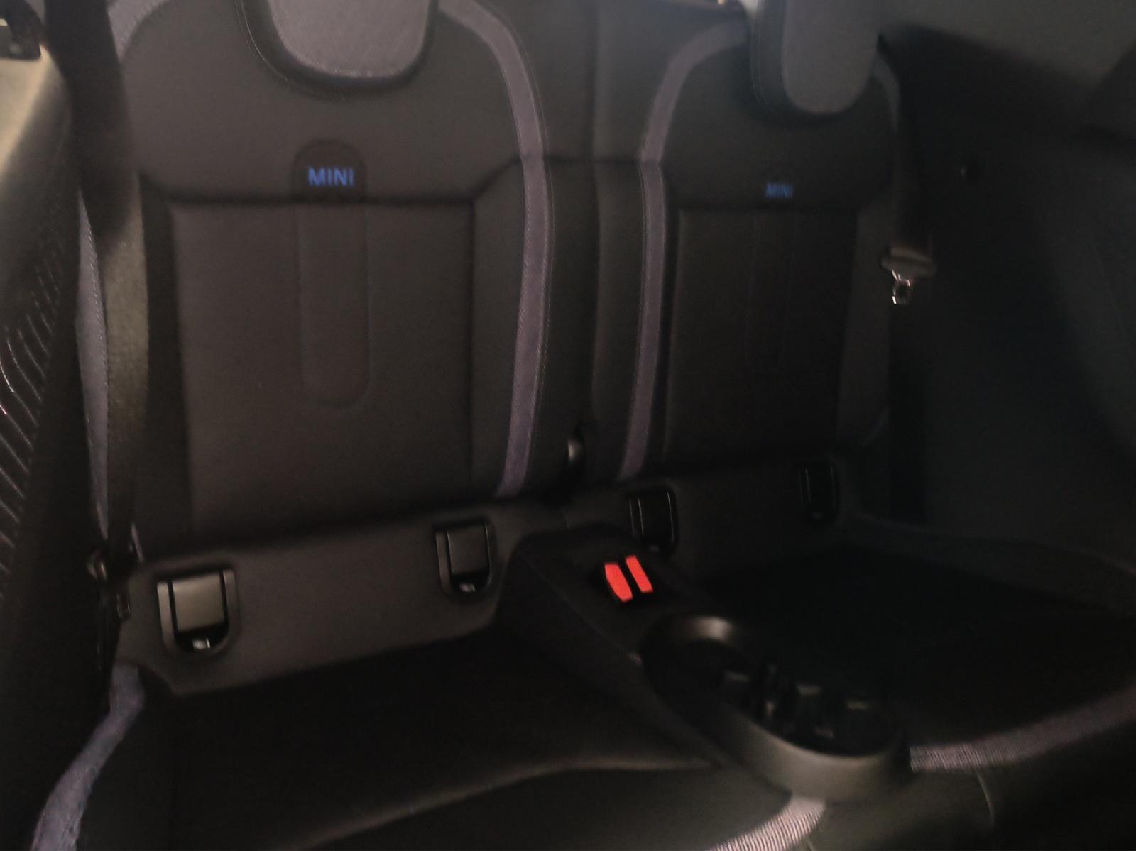 MINI Cabrio F67 2.0i Cooper S - 15