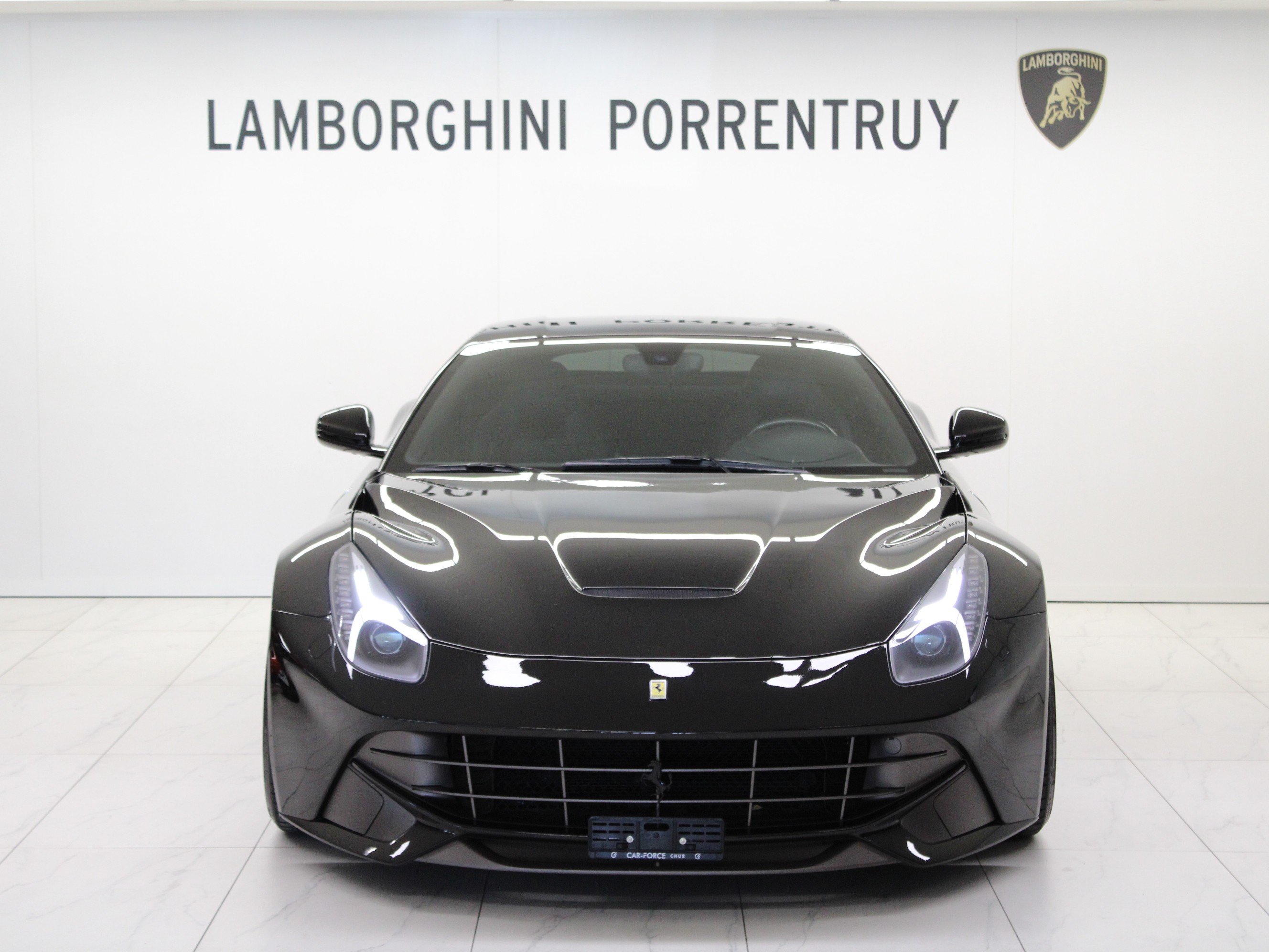 F12 Berlinetta thumbnail n°3